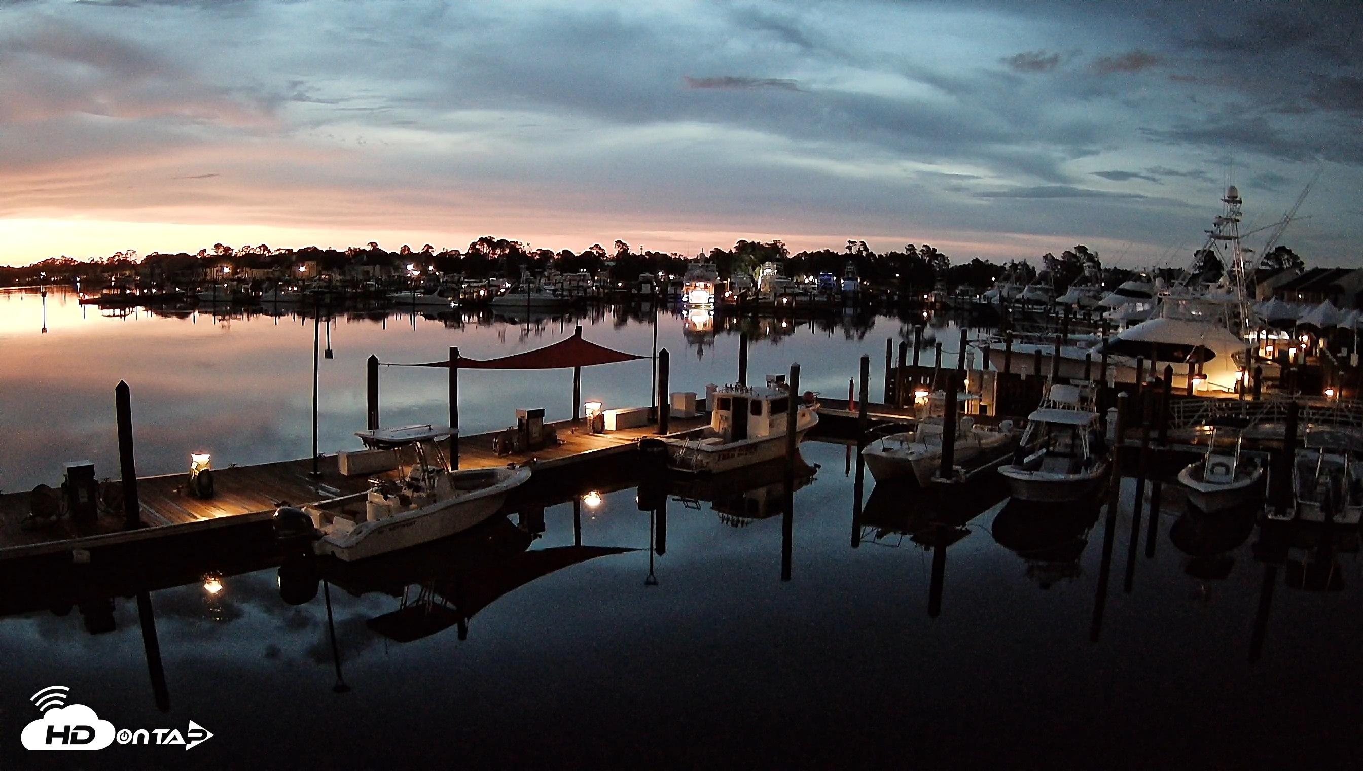 Snapshot of Point South Bay Point Marina Live Webcam taken Jun 19, 2025, 8:11pm CDT