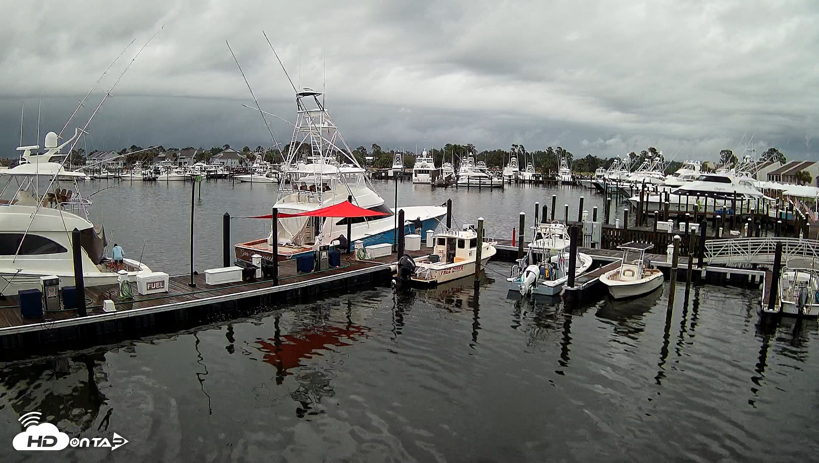 Snapshot of Point South Bay Point Marina Live Webcam taken Jun 16, 2026, 5:01pm CDT