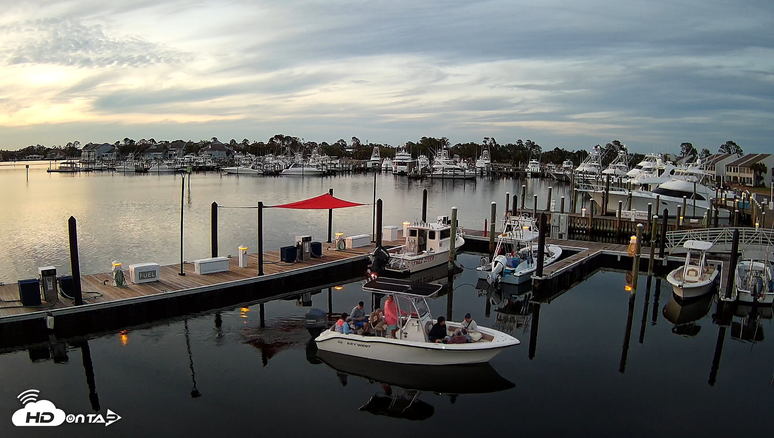Snapshot of Point South Bay Point Marina Live Webcam taken Apr 18, 2026, 7:20pm CDT