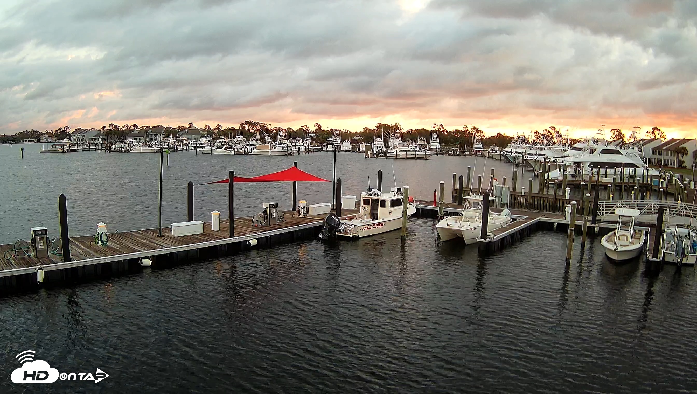 Snapshot of Point South Bay Point Marina Live Webcam taken May 12, 2025, 5:59am CDT