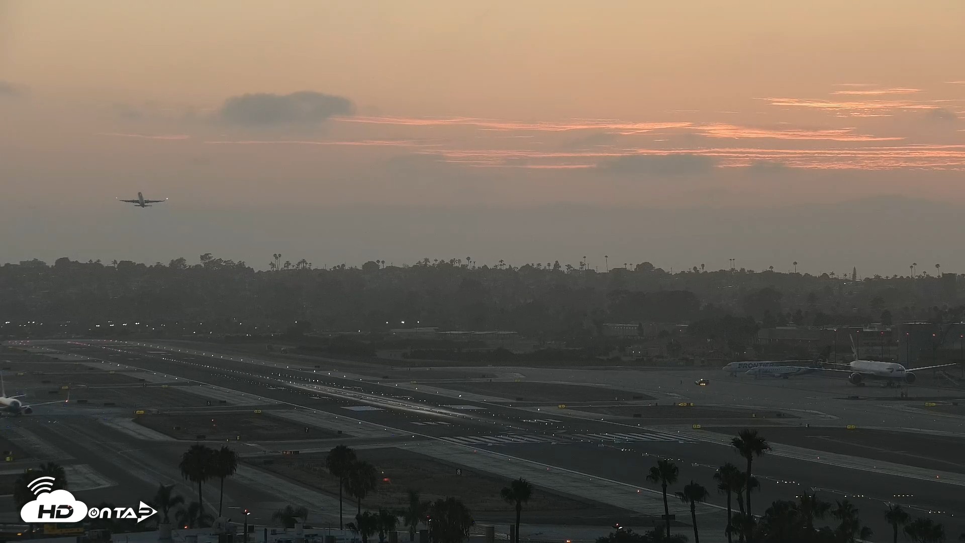 Snapshot of SD Lindbergh Airport & Bay Live Webcam taken Jul 17, 2026, 8:06pm PDT