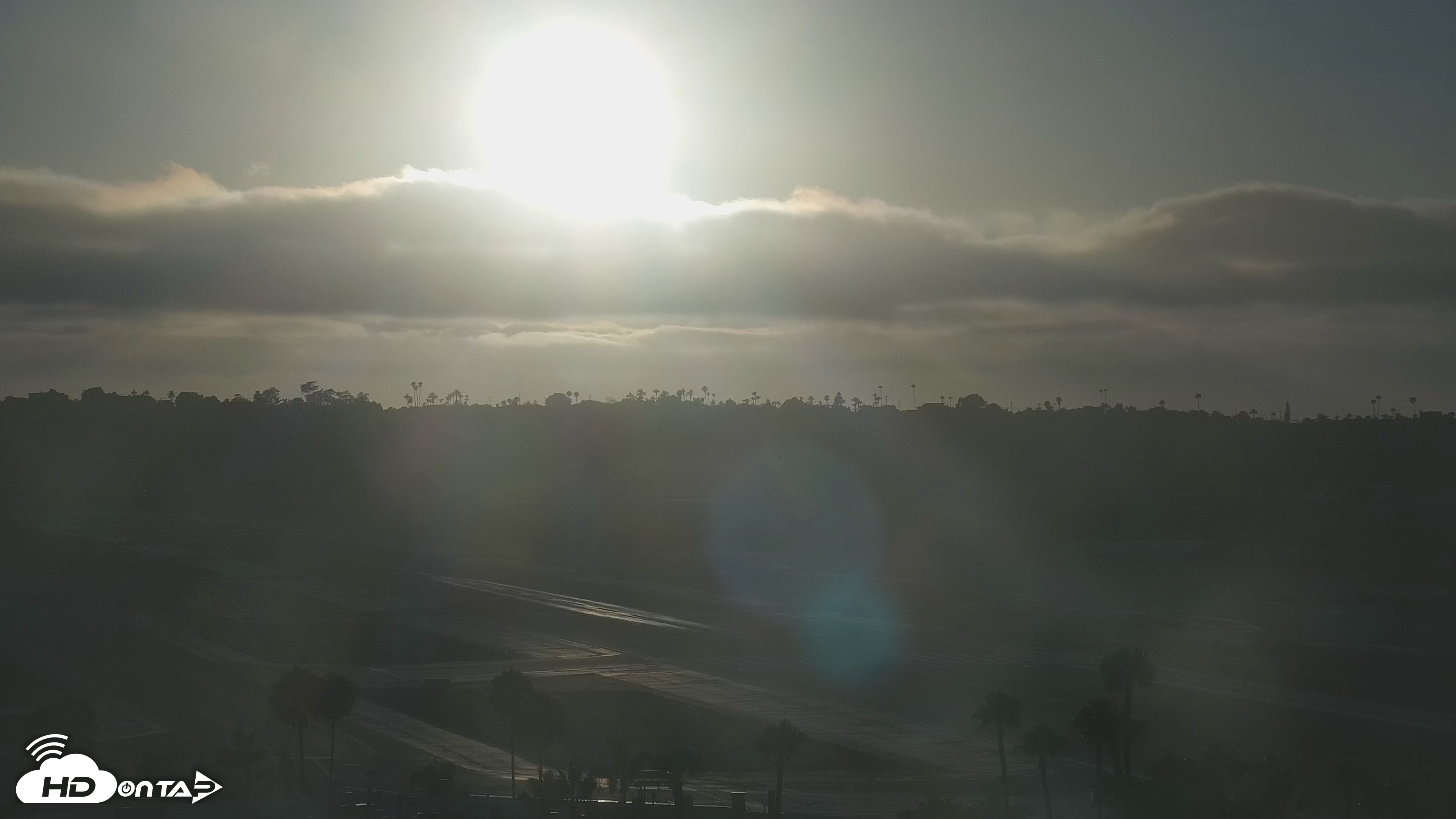 Snapshot of SD Lindbergh Airport & Bay Live Webcam taken Jul 22, 2026, 7:40pm PDT