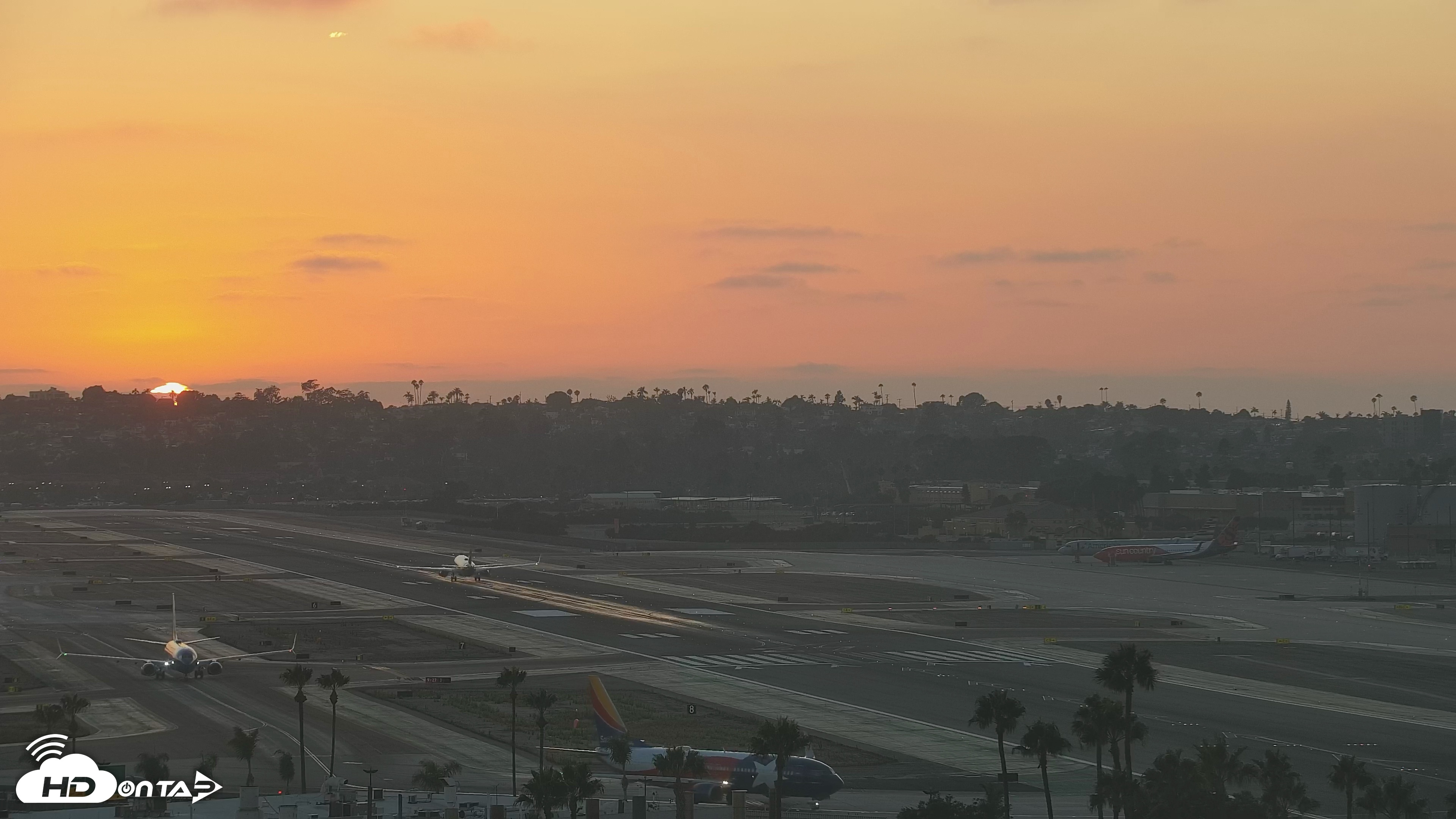 Snapshot of SD Lindbergh Airport & Bay Live Webcam taken Aug 7, 2026, 7:40pm PDT