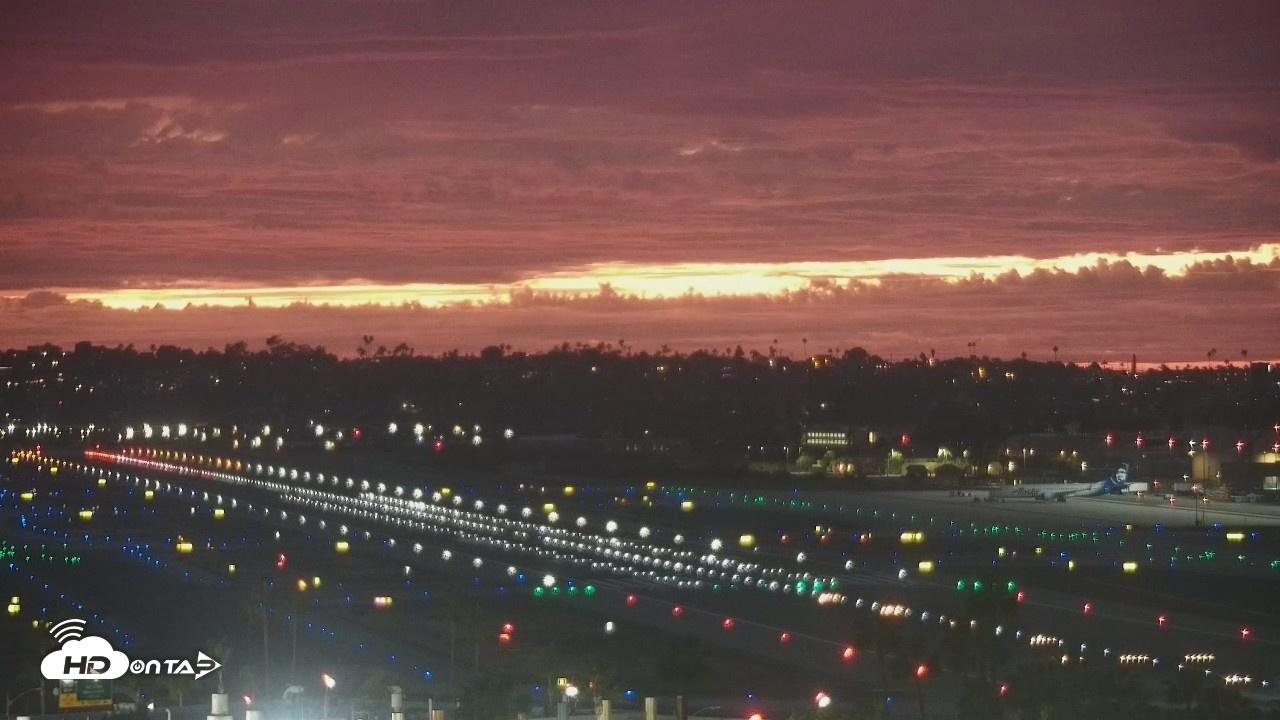 Snapshot of SD Lindbergh Airport & Bay Live Webcam taken Sep 27, 2026, 7:02pm PDT
