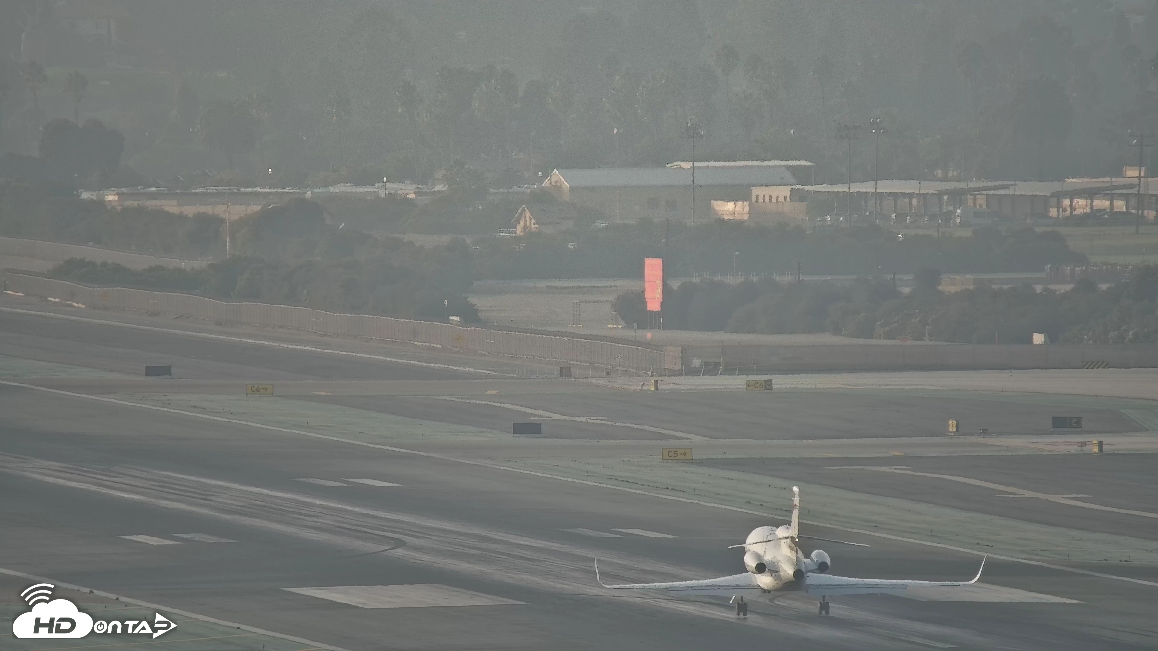 Snapshot of SD Lindbergh Airport & Bay Live Webcam taken Nov 10, 2025, 3:41pm PST