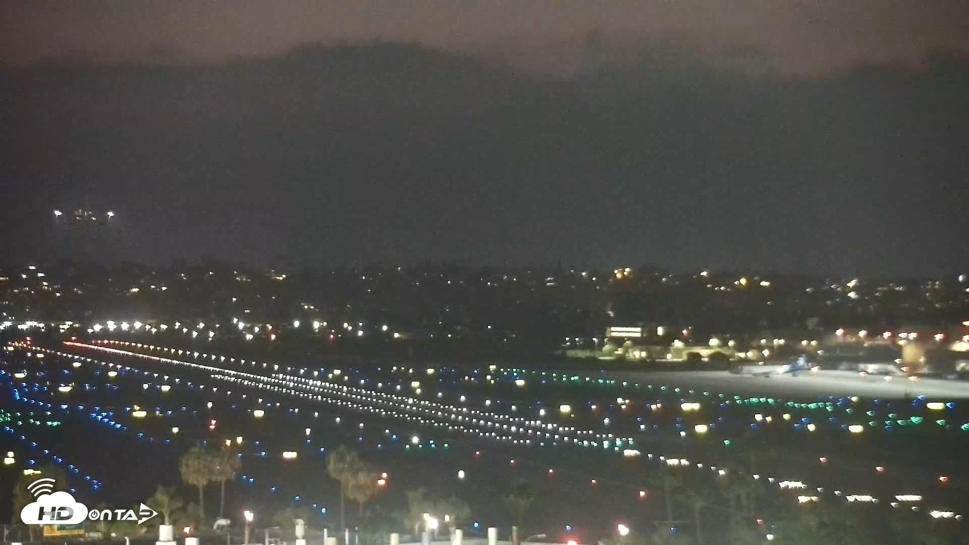 Snapshot of SD Lindbergh Airport & Bay Live Webcam taken Jul 18, 2026, 8:46pm PDT