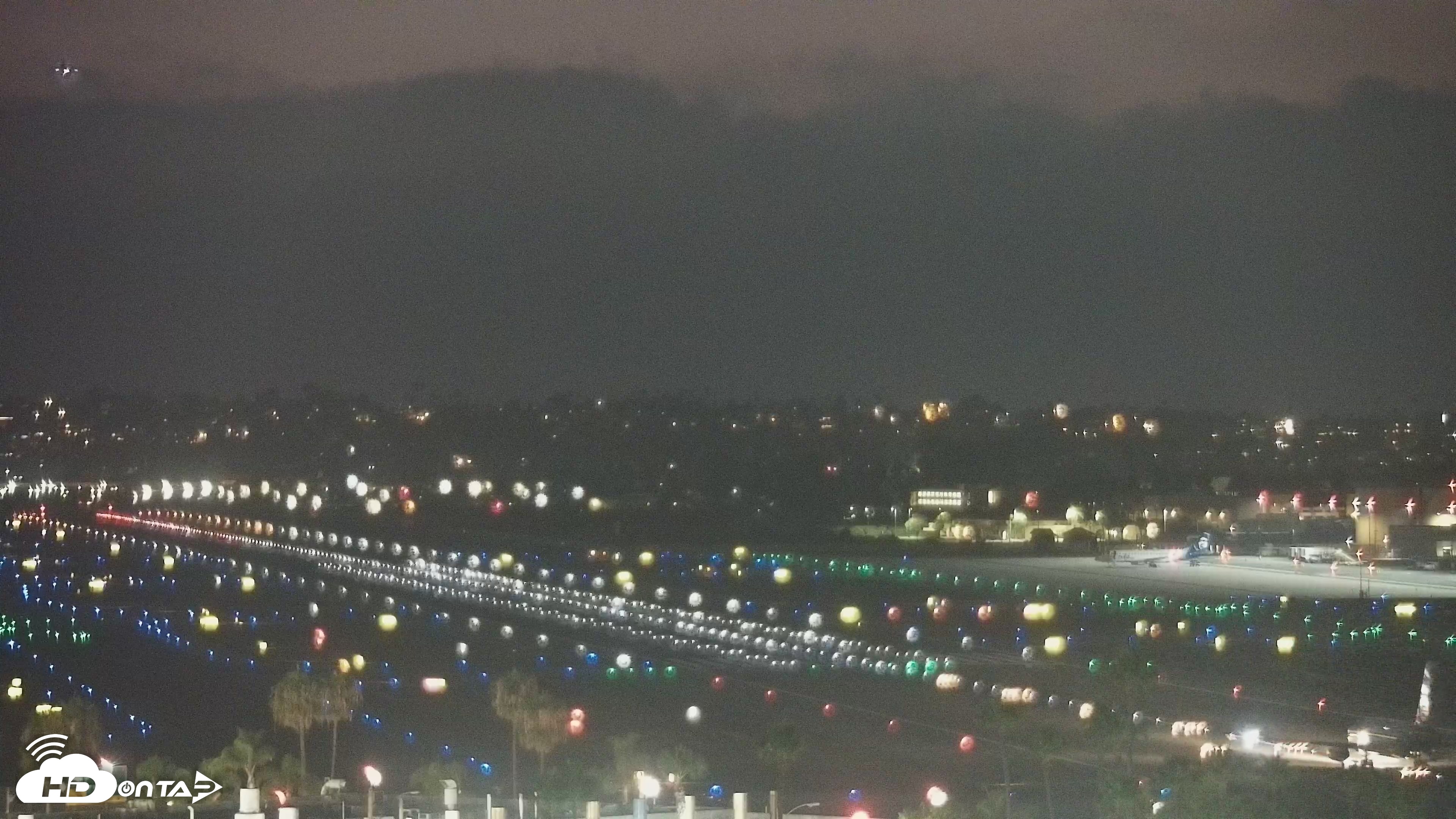 Snapshot of SD Lindbergh Airport & Bay Live Webcam taken Jul 18, 2026, 8:45pm PDT