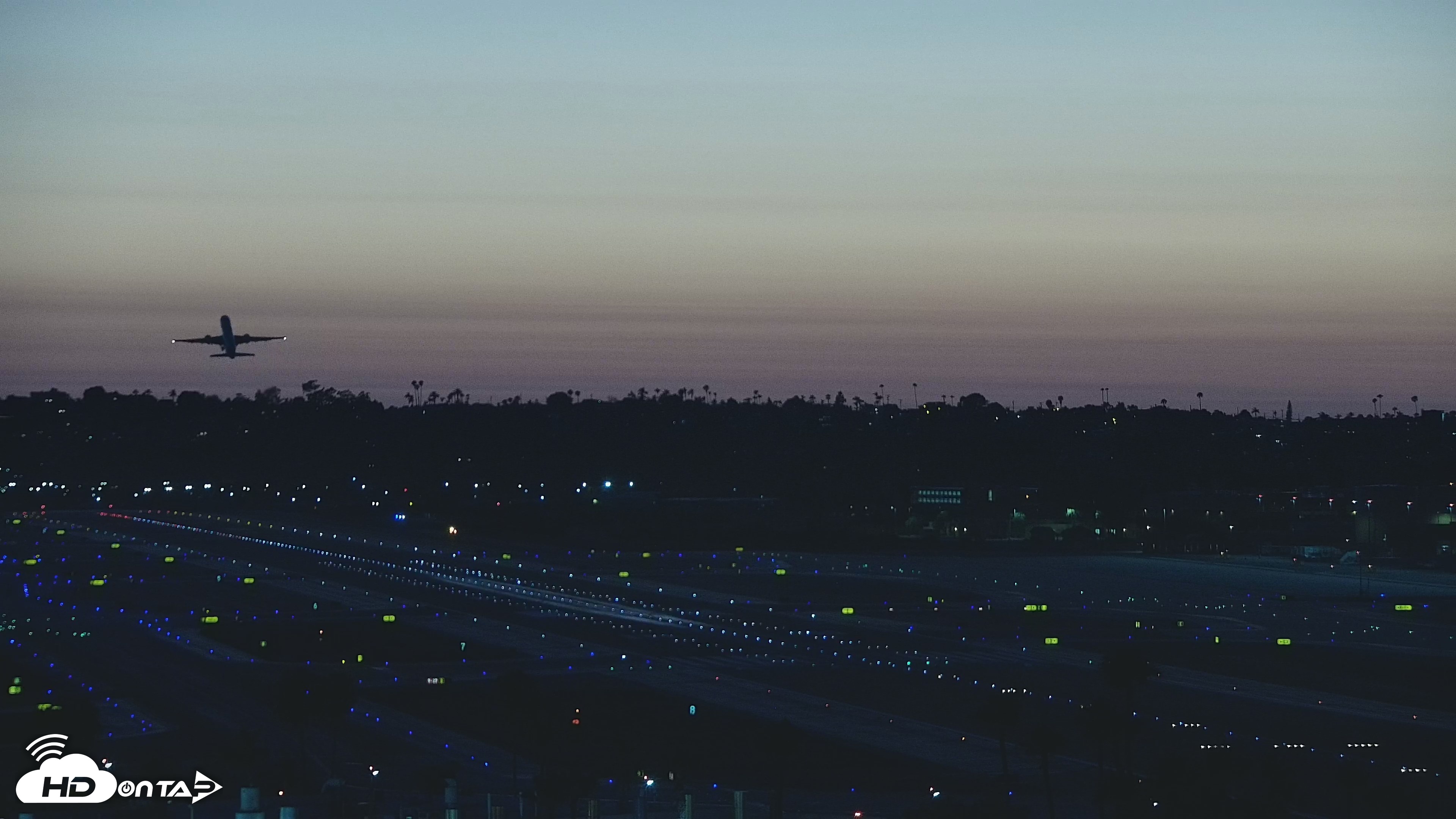 Snapshot of SD Lindbergh Airport & Bay Live Webcam taken Jul 21, 2026, 8:24pm PDT