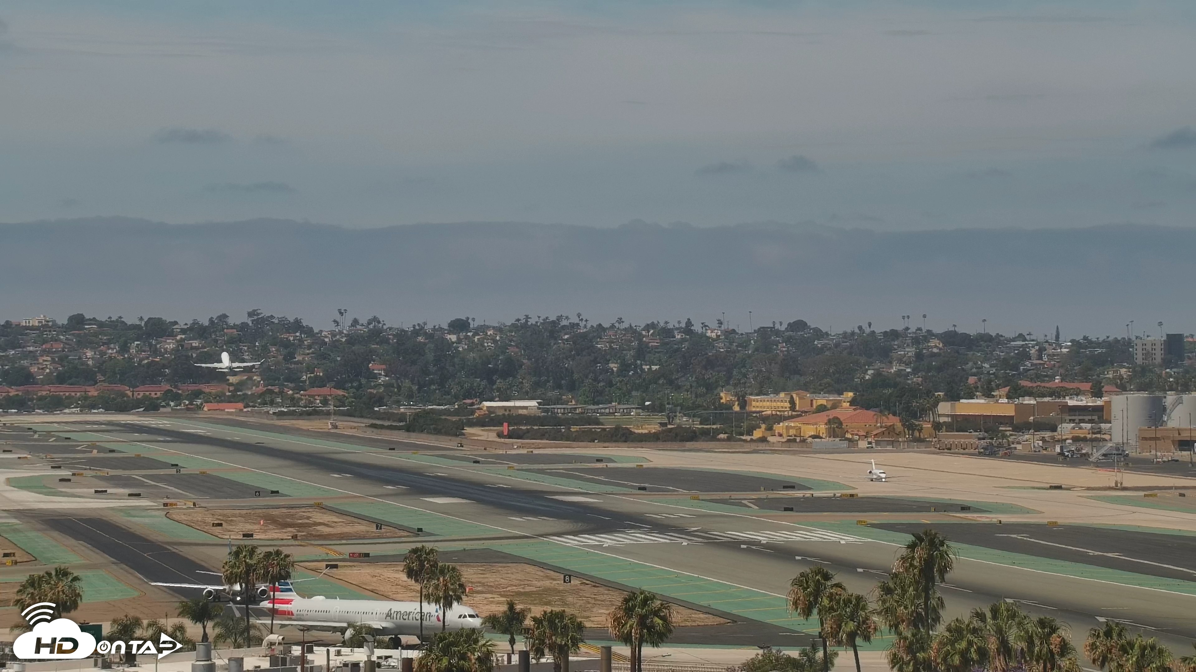 Snapshot of SD Lindbergh Airport & Bay Live Webcam taken Apr 10, 2026, 12:34pm PDT
