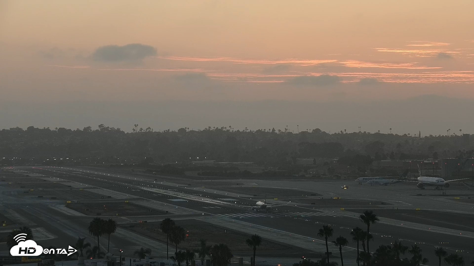 Snapshot of SD Lindbergh Airport & Bay Live Webcam taken Jul 17, 2026, 8:05pm PDT