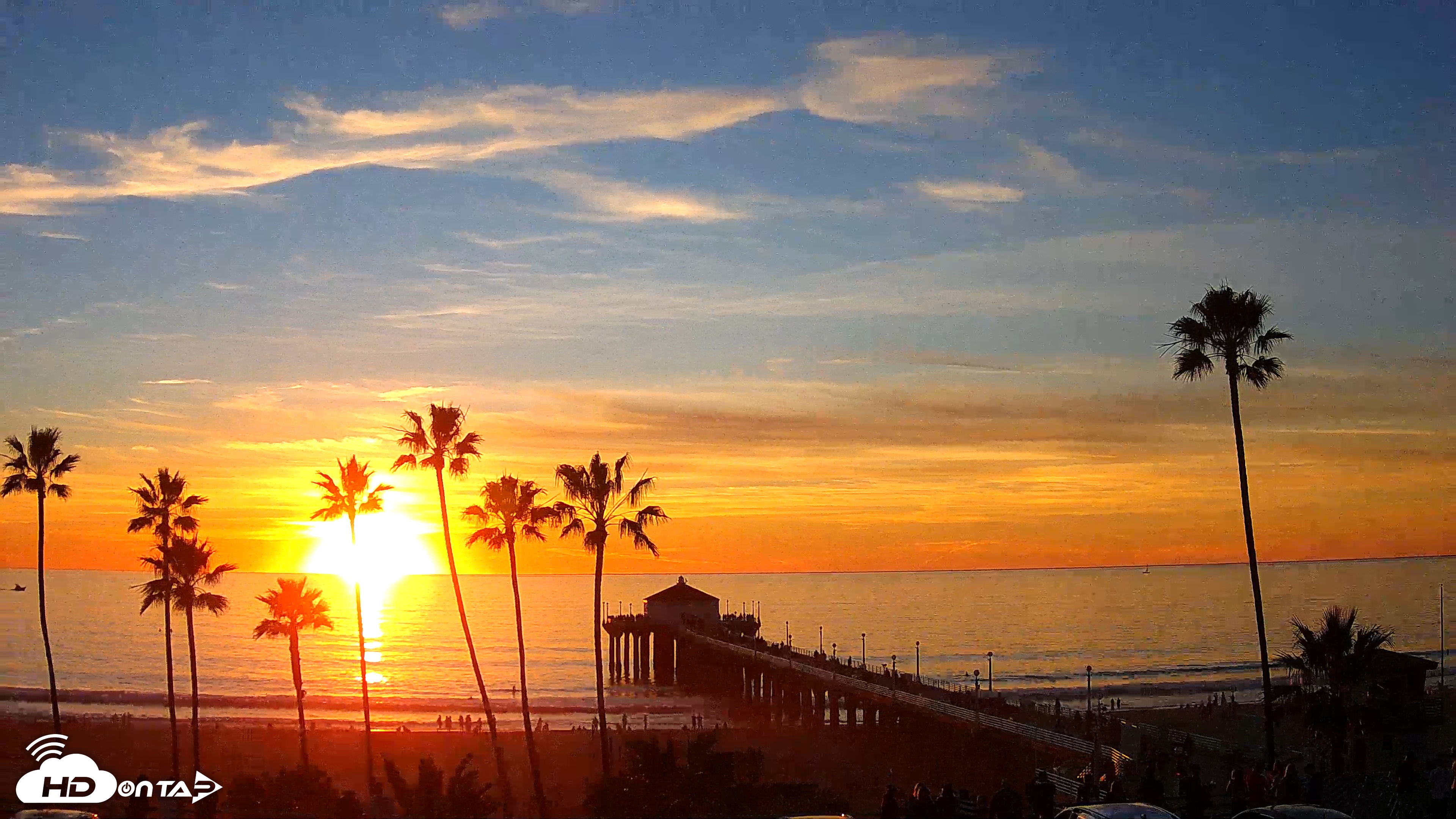 Snapshot of Manhattan Beach Pier Ultra HD Live Webcam taken Jan 10, 2026, 5:01pm PST