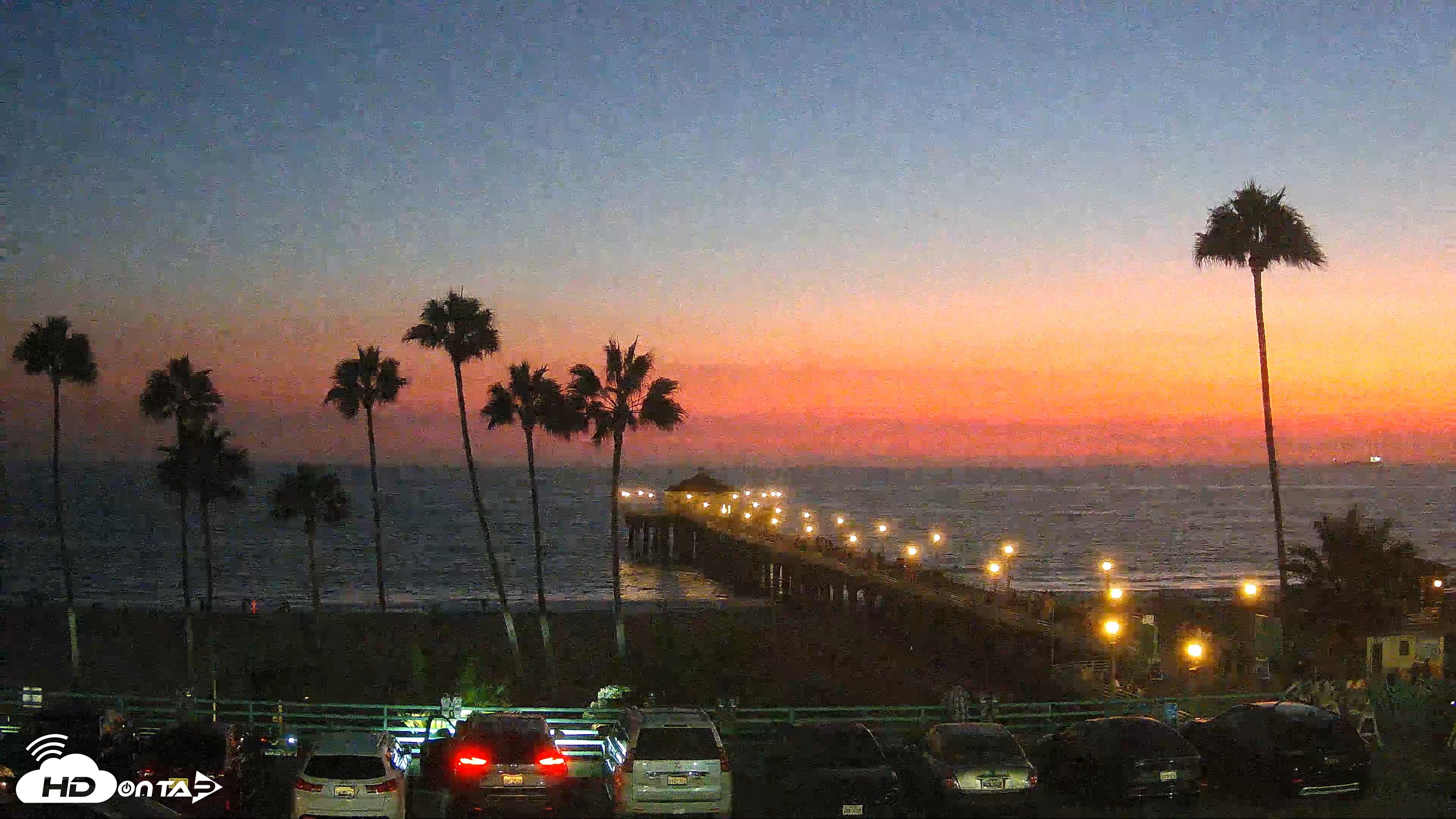 Snapshot of Manhattan Beach Pier Ultra HD Live Webcam taken Aug 21, 2026, 8:06pm PDT