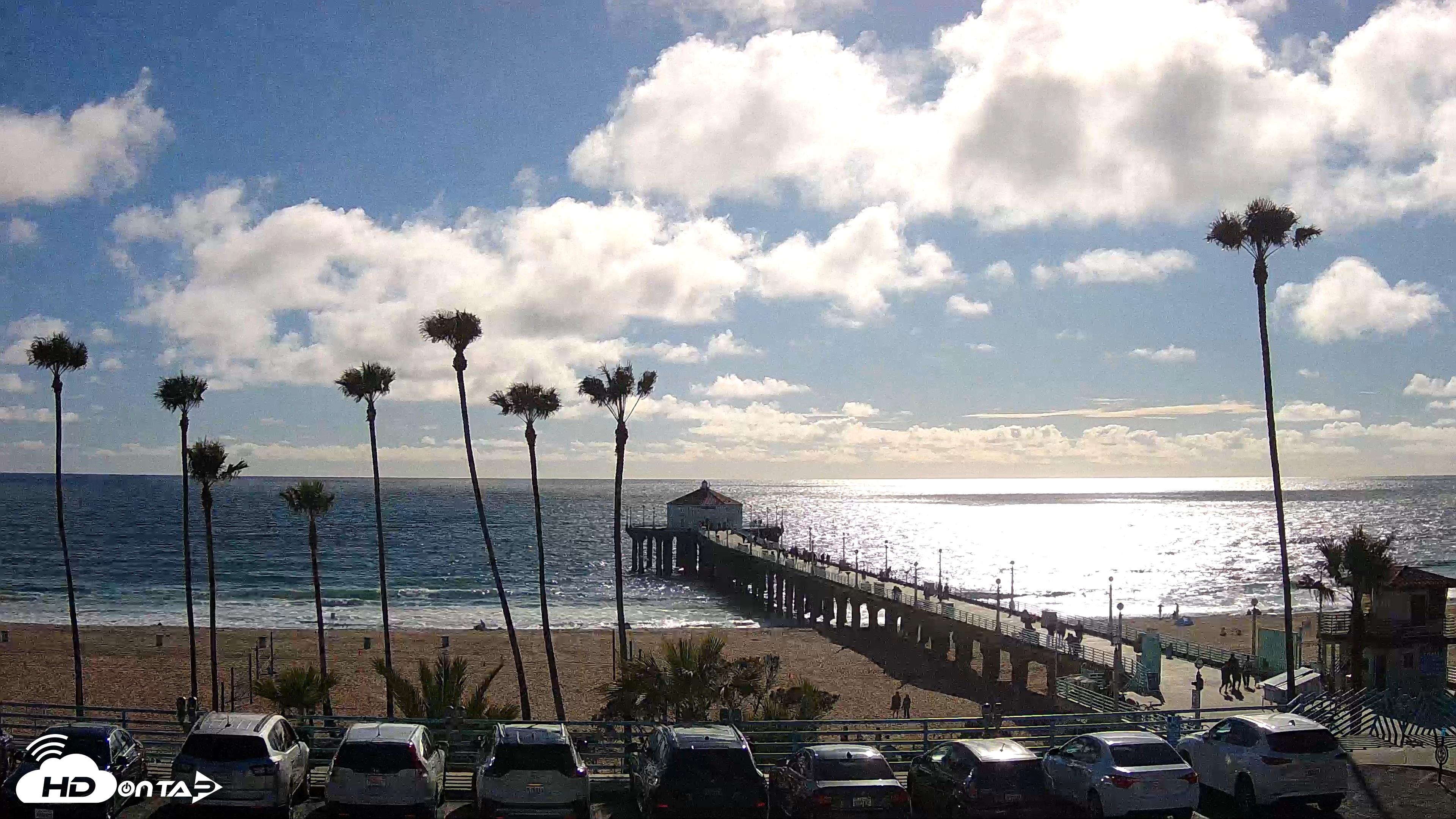 Snapshot of Manhattan Beach Pier Ultra HD Live Webcam taken Apr 21, 2026, 5:08pm PDT