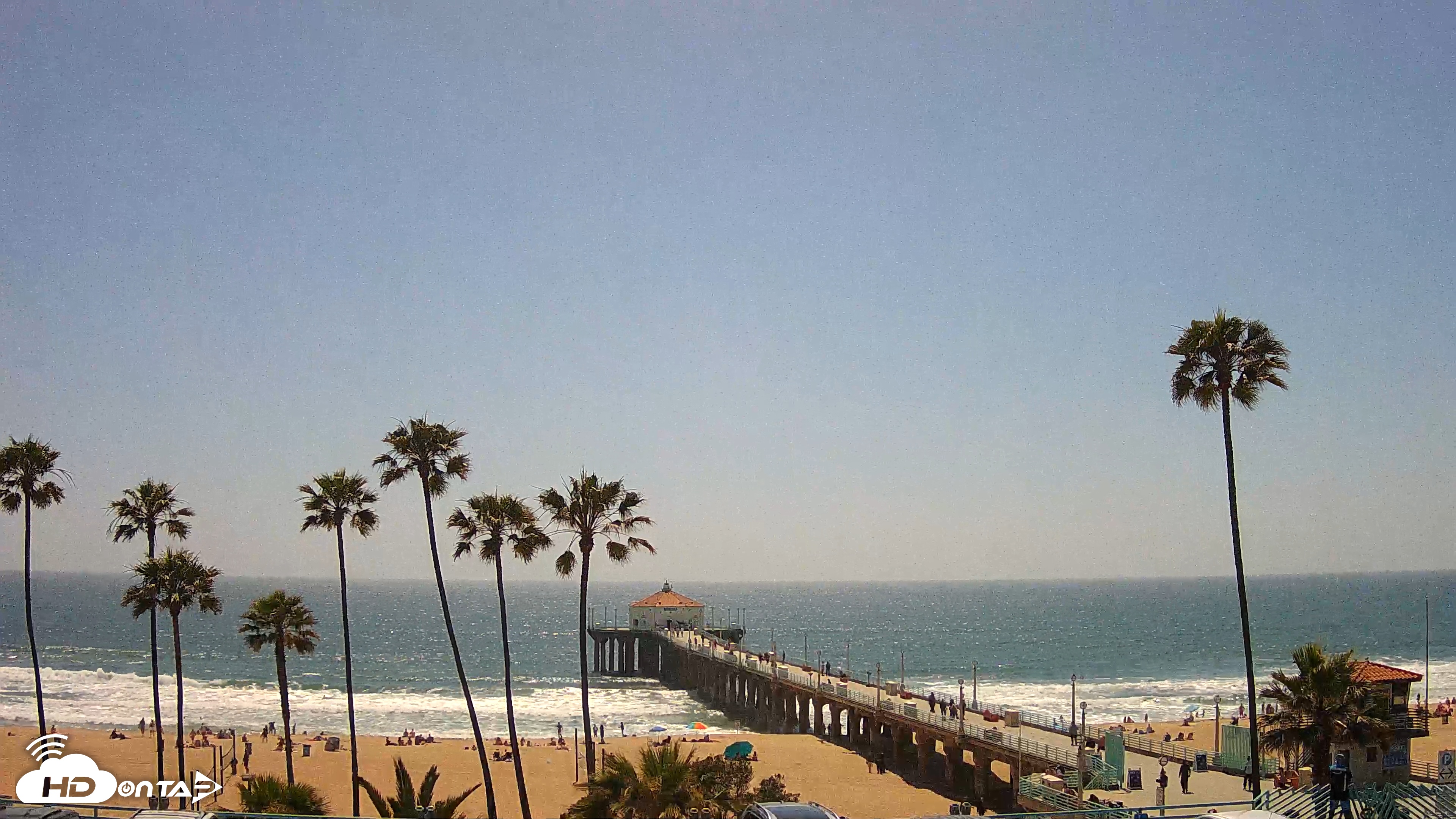 Snapshot of Manhattan Beach Pier Ultra HD Live Webcam taken May 22, 2025, 3:09pm PDT