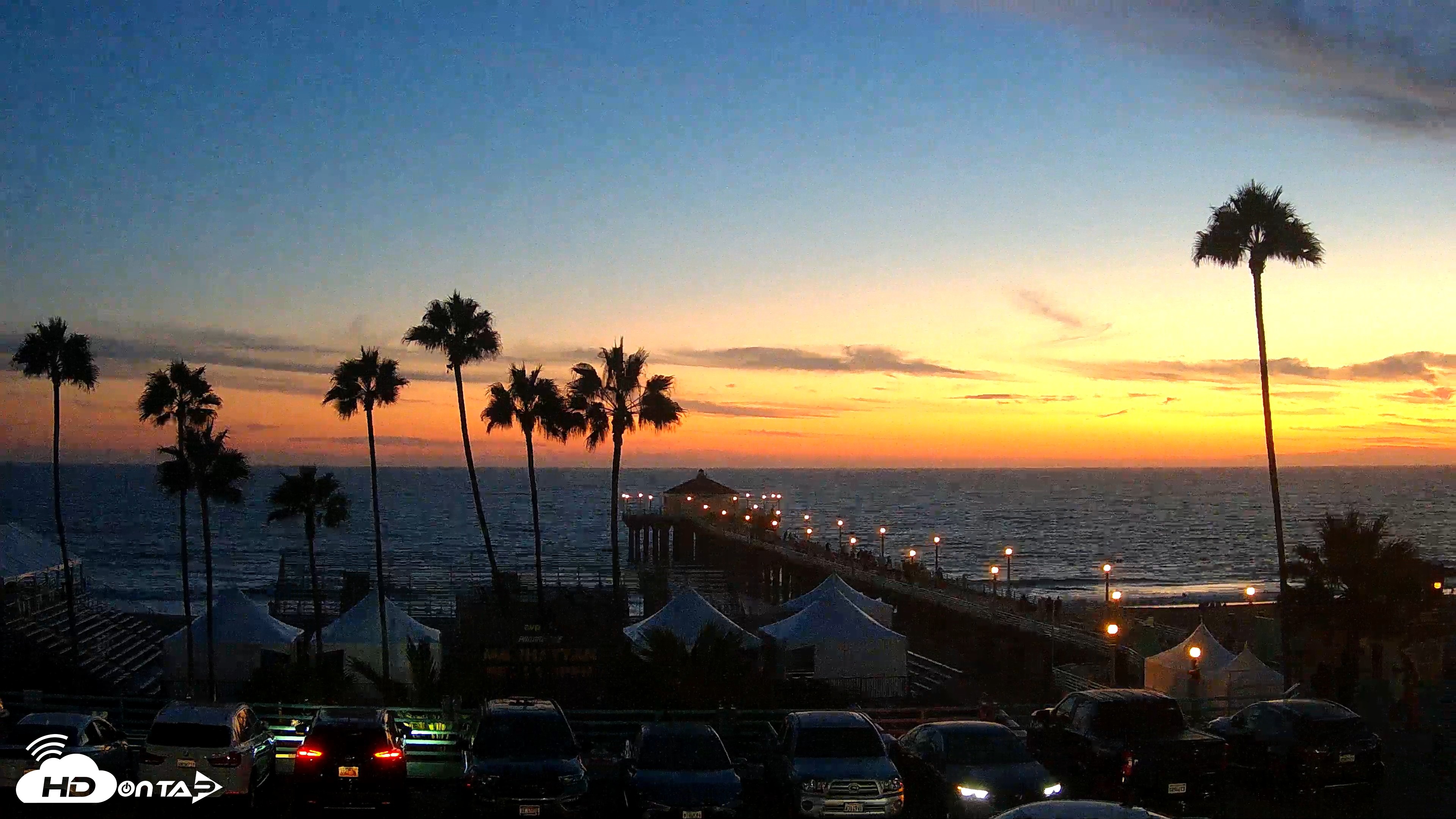 Snapshot of Manhattan Beach Pier Ultra HD Live Webcam taken Aug 16, 2026, 8:02pm PDT