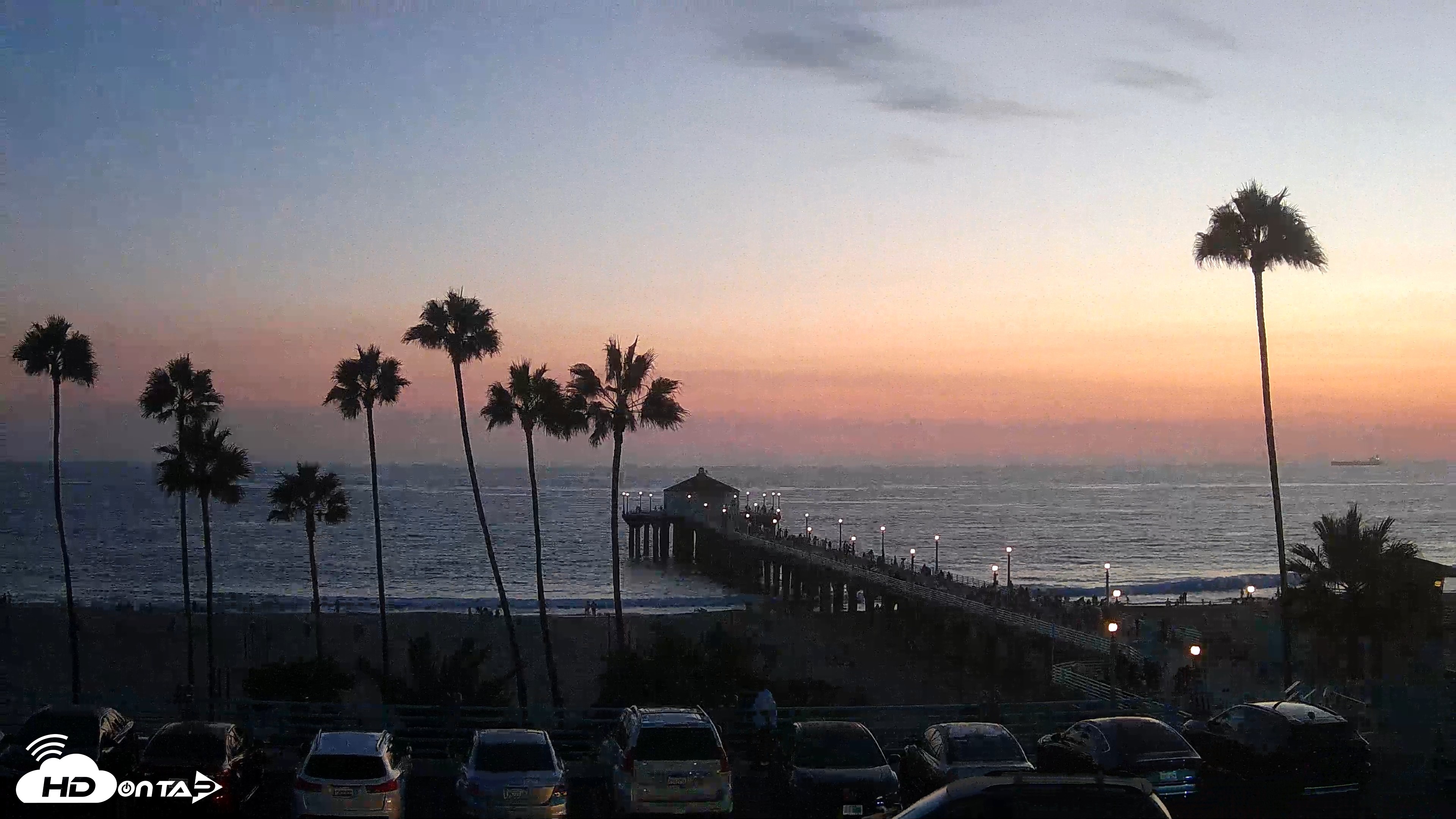 Snapshot of Manhattan Beach Pier Ultra HD Live Webcam taken Aug 21, 2026, 7:50pm PDT