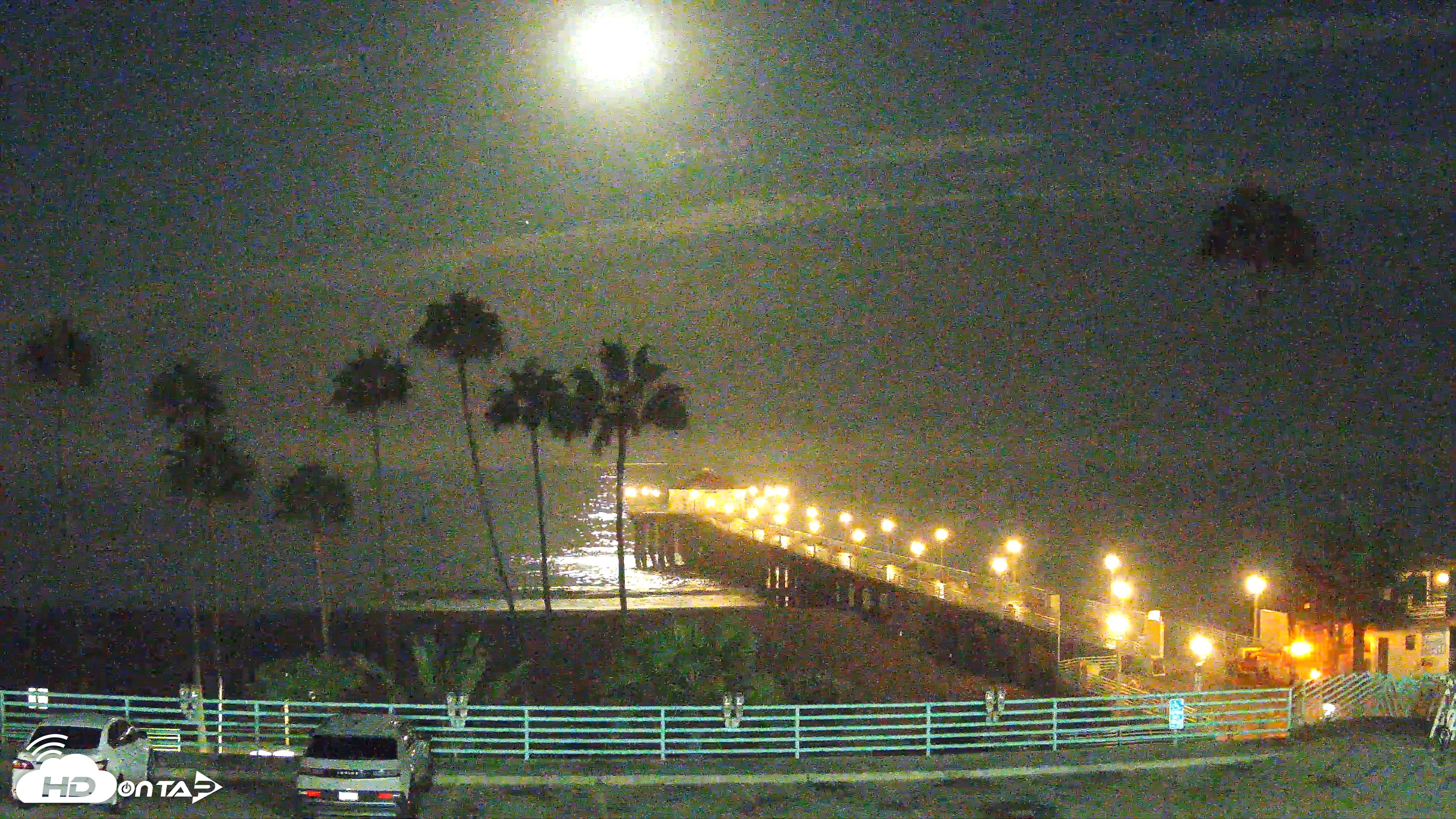 Snapshot of Manhattan Beach Pier Ultra HD Live Webcam taken Aug 28, 2026, 5:38am PDT