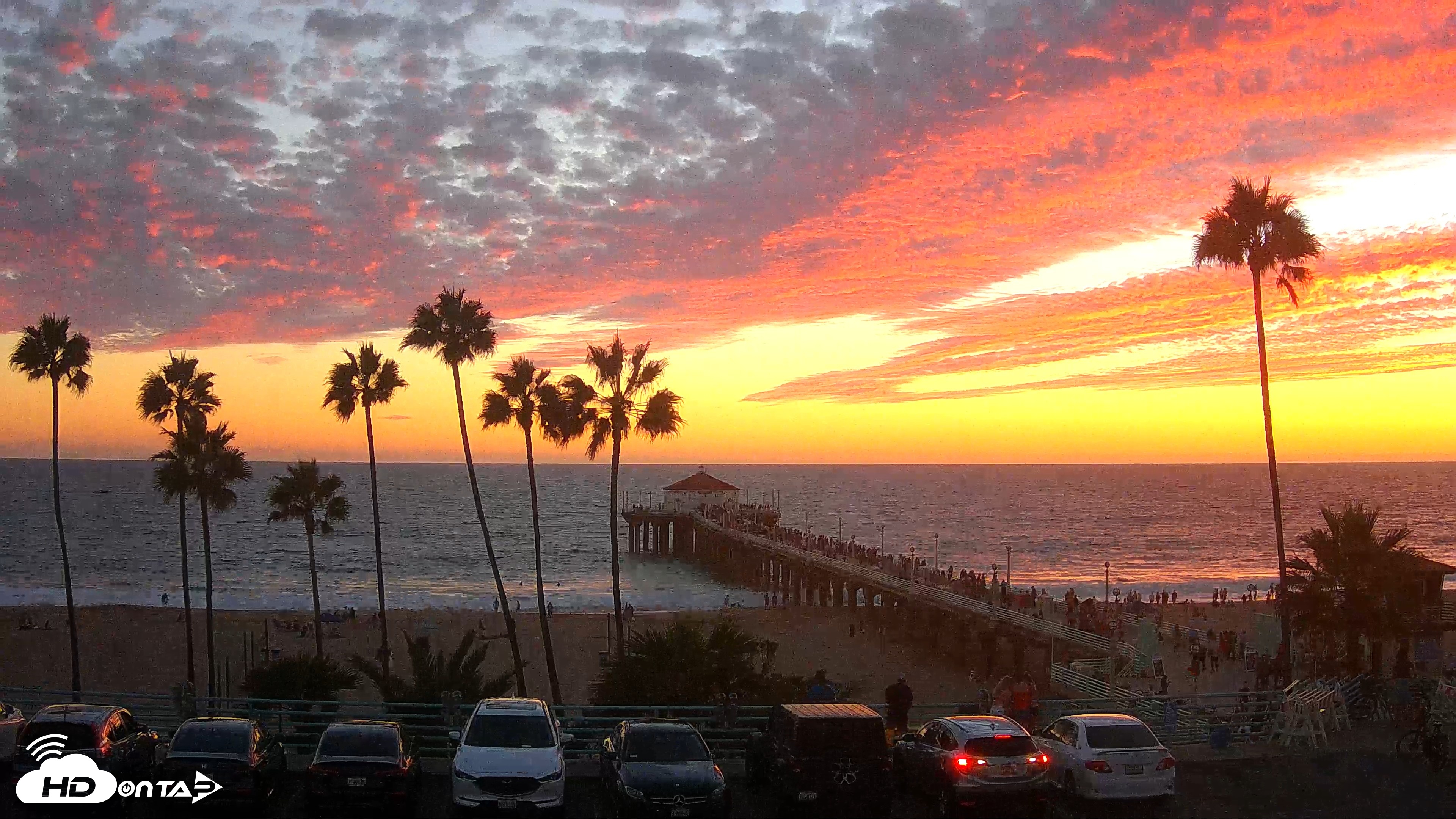 Snapshot of Manhattan Beach Pier Ultra HD Live Webcam taken Sep 5, 2026, 7:20pm PDT