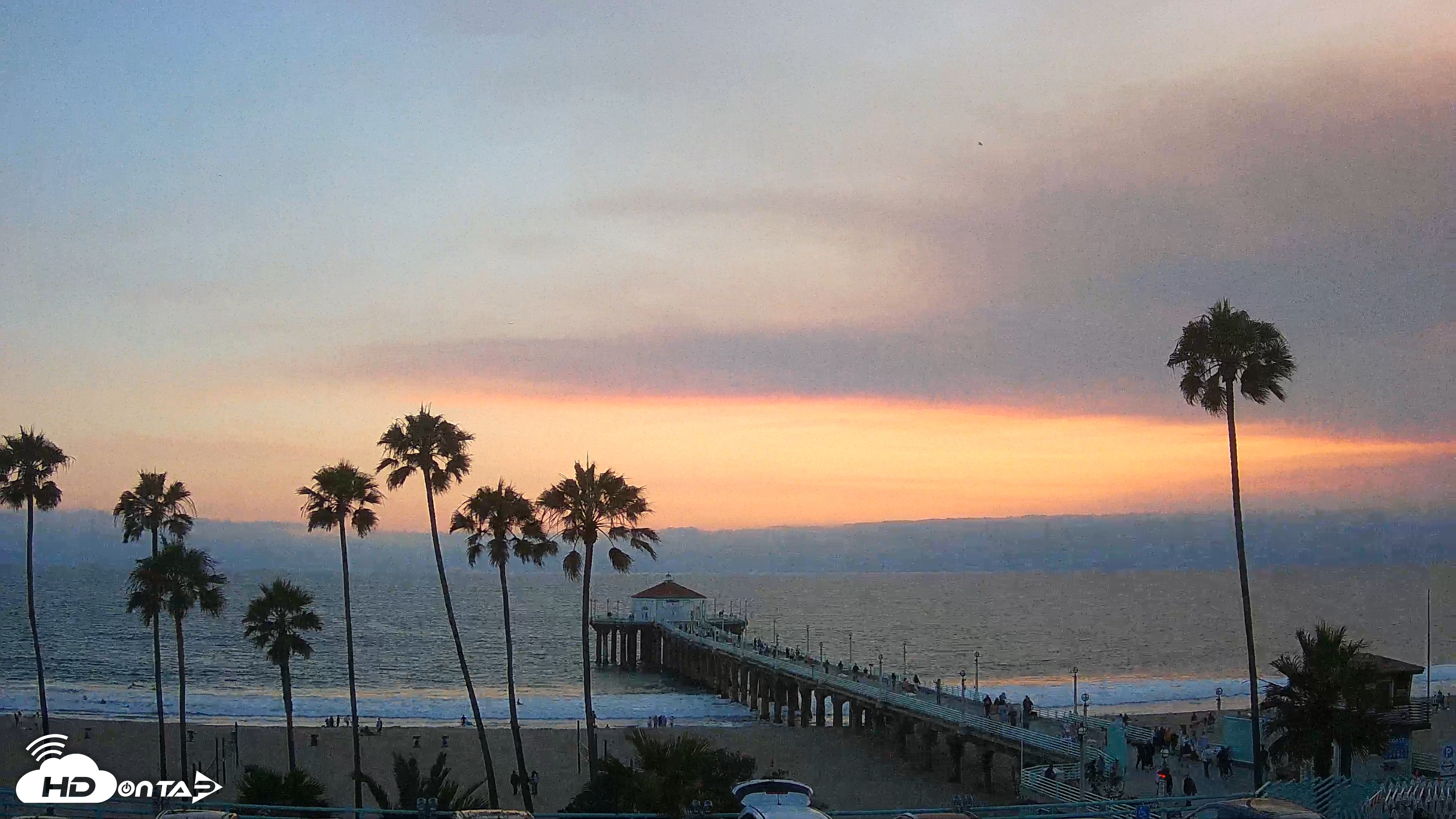 Snapshot of Manhattan Beach Pier Ultra HD Live Webcam taken Jul 2, 2025, 8:06pm PDT