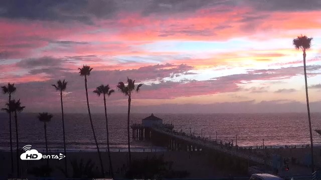 Snapshot of Manhattan Beach Pier Ultra HD Live Webcam taken Sep 27, 2026, 6:54pm PDT