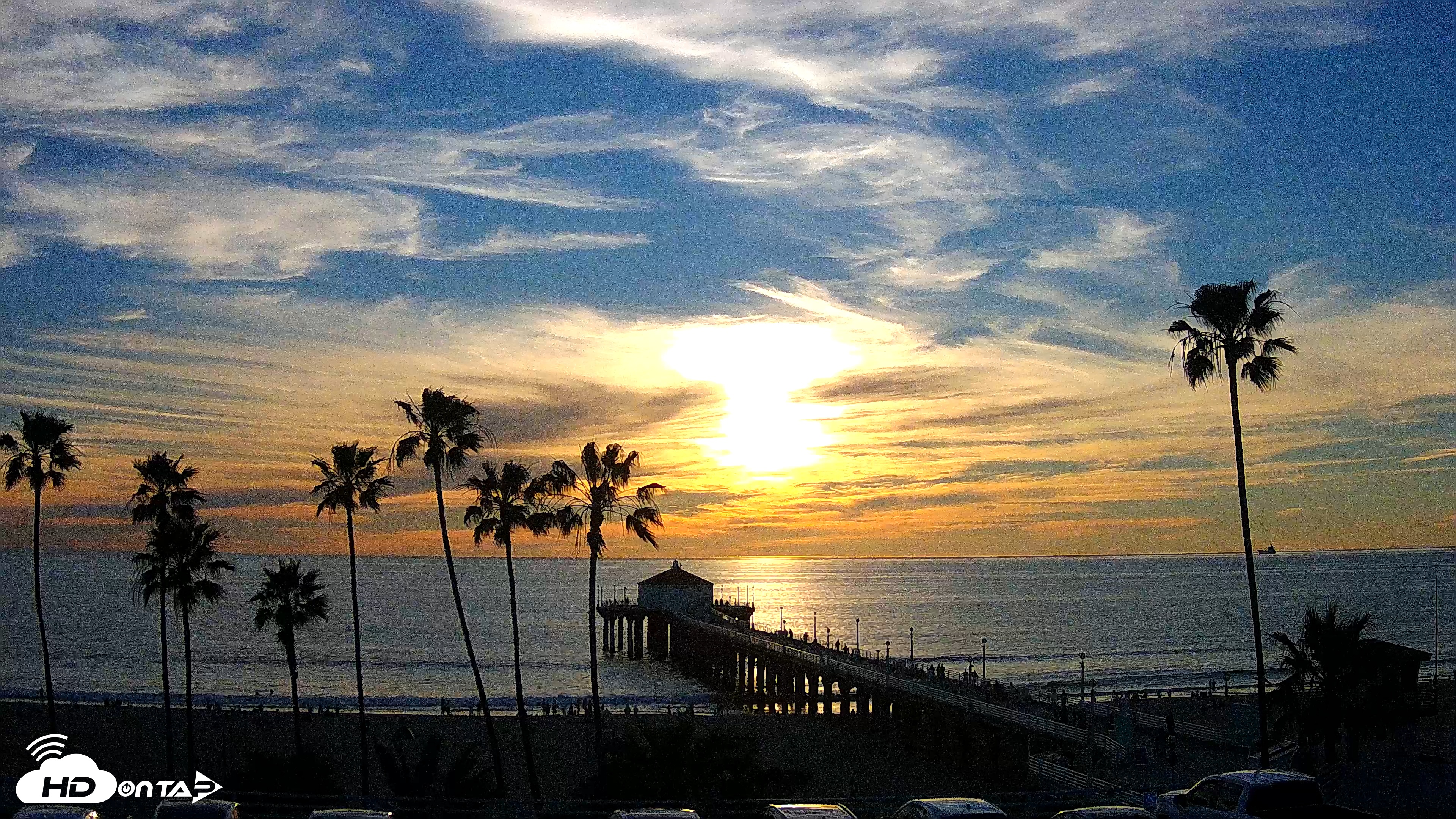 Snapshot of Manhattan Beach Pier Ultra HD Live Webcam taken Feb 27, 2026, 5:20pm PST