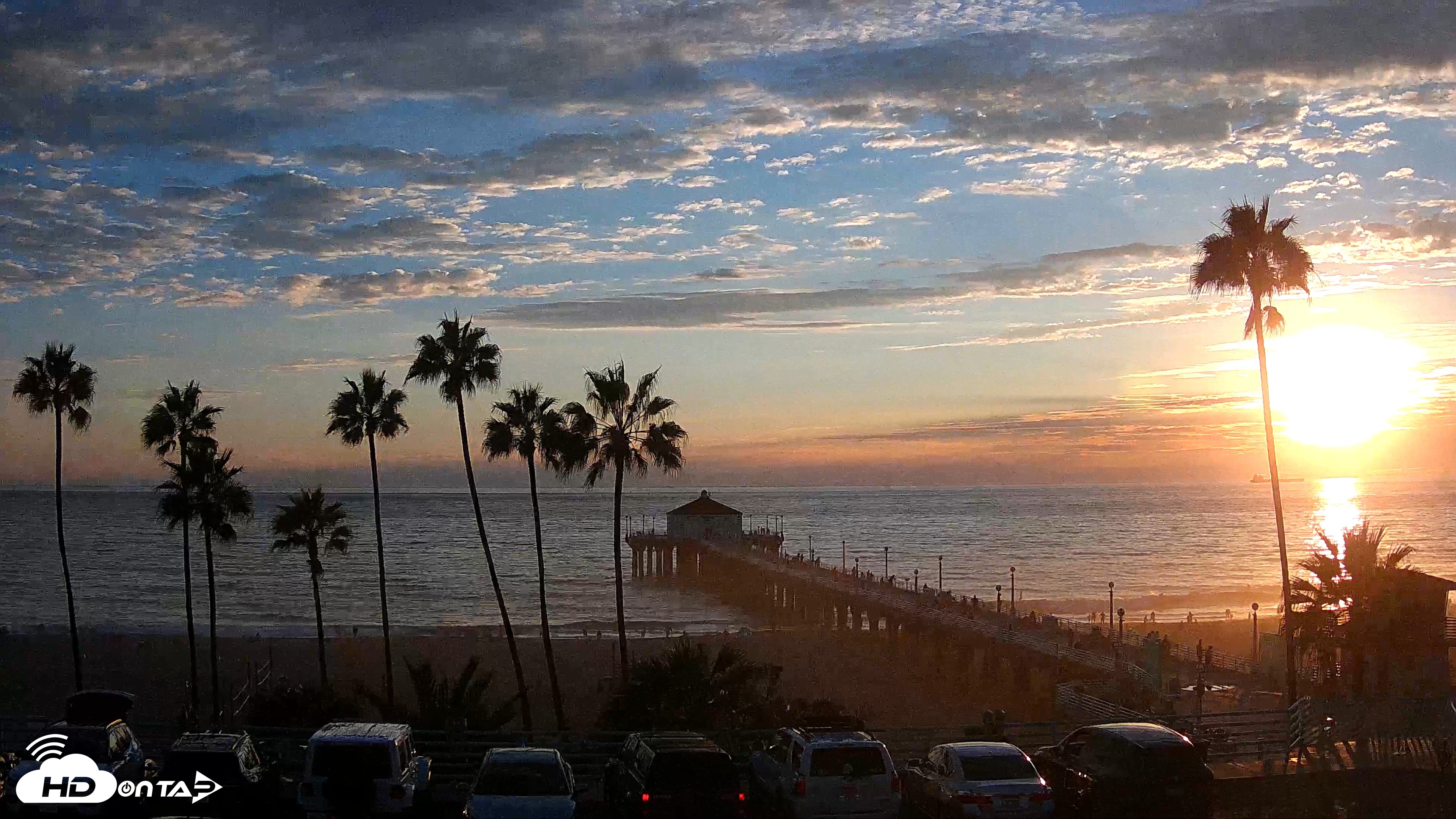Snapshot of Manhattan Beach Pier Ultra HD Live Webcam taken Sep 8, 2026, 6:55pm PDT