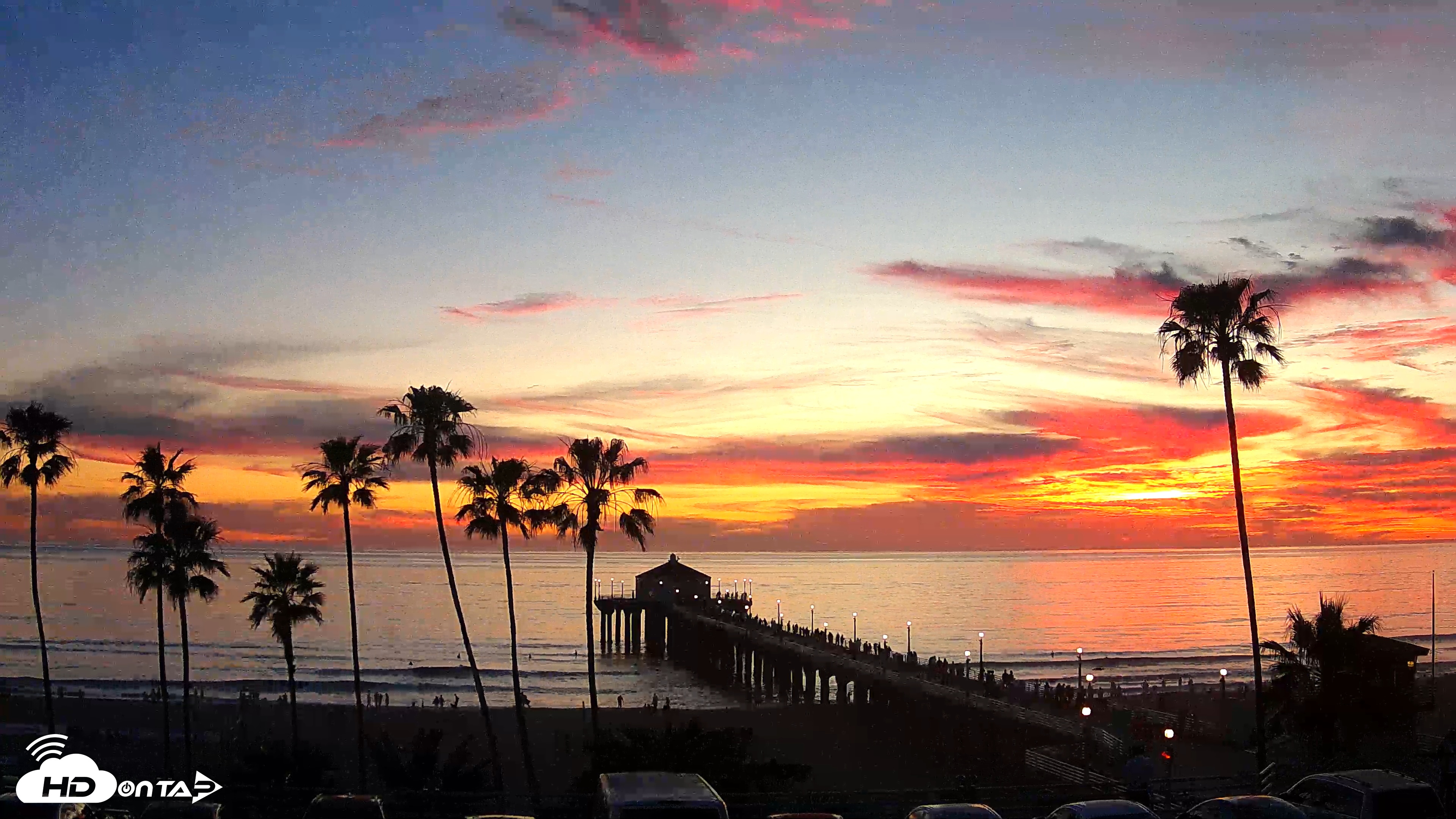 Snapshot of Manhattan Beach Pier Ultra HD Live Webcam taken Mar 13, 2026, 7:15pm PDT
