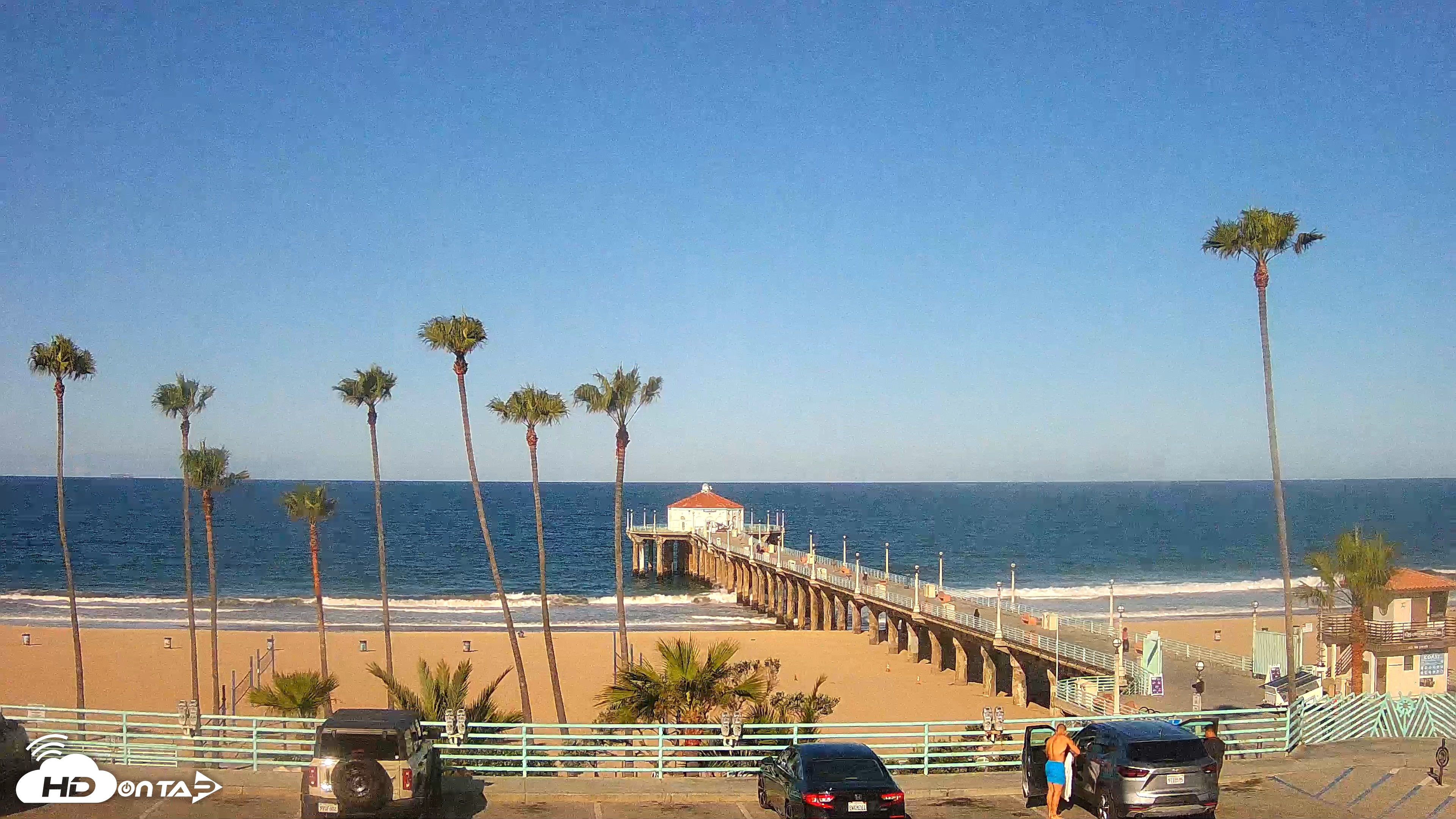 Snapshot of Manhattan Beach Pier Ultra HD Live Webcam taken May 5, 2026, 8:27am PDT