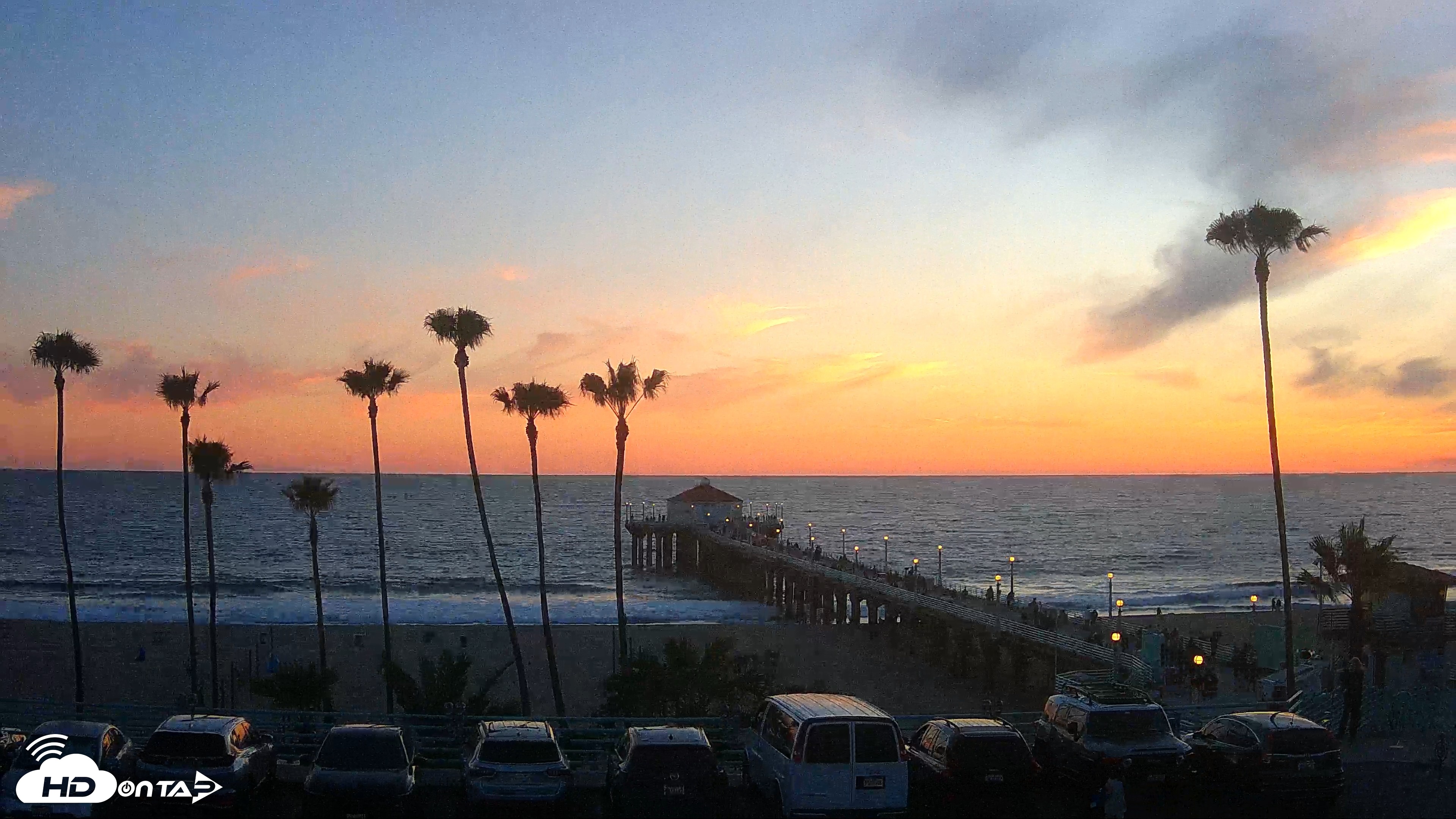Snapshot of Manhattan Beach Pier Ultra HD Live Webcam taken Apr 23, 2026, 7:33pm PDT