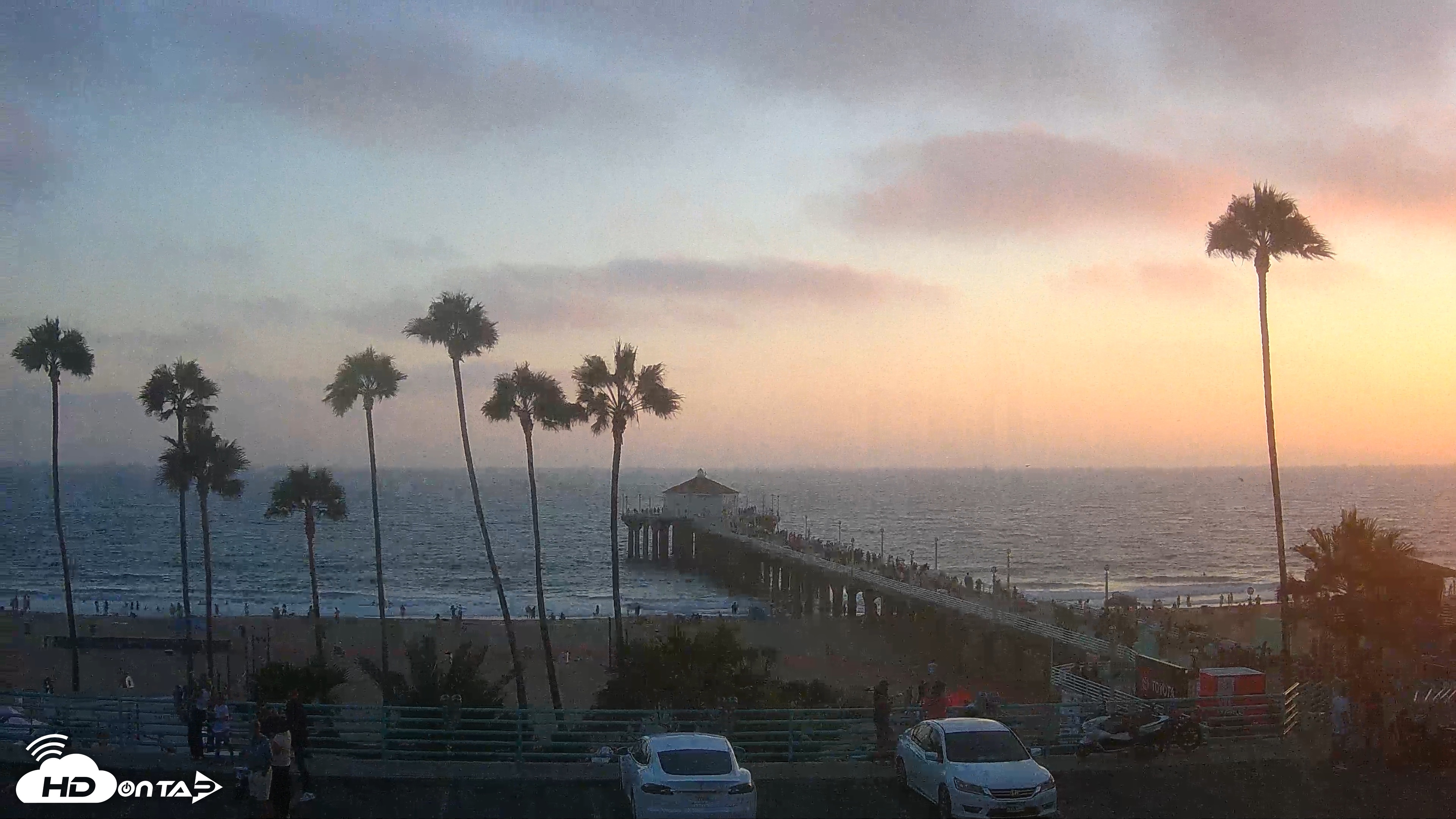 Snapshot of Manhattan Beach Pier Ultra HD Live Webcam taken Aug 1, 2026, 7:49pm PDT