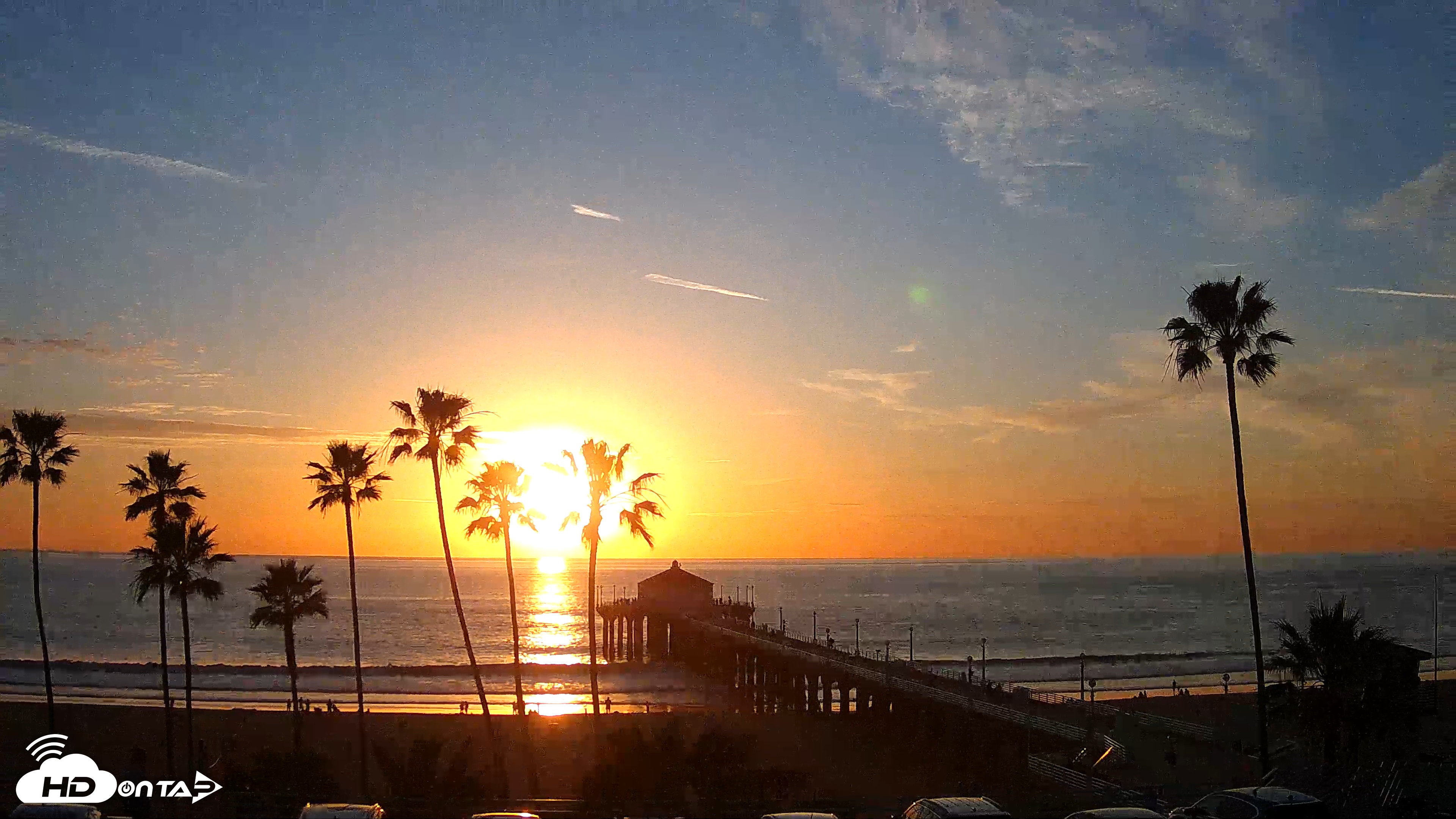 Snapshot of Manhattan Beach Pier Ultra HD Live Webcam taken Feb 5, 2026, 5:16pm PST