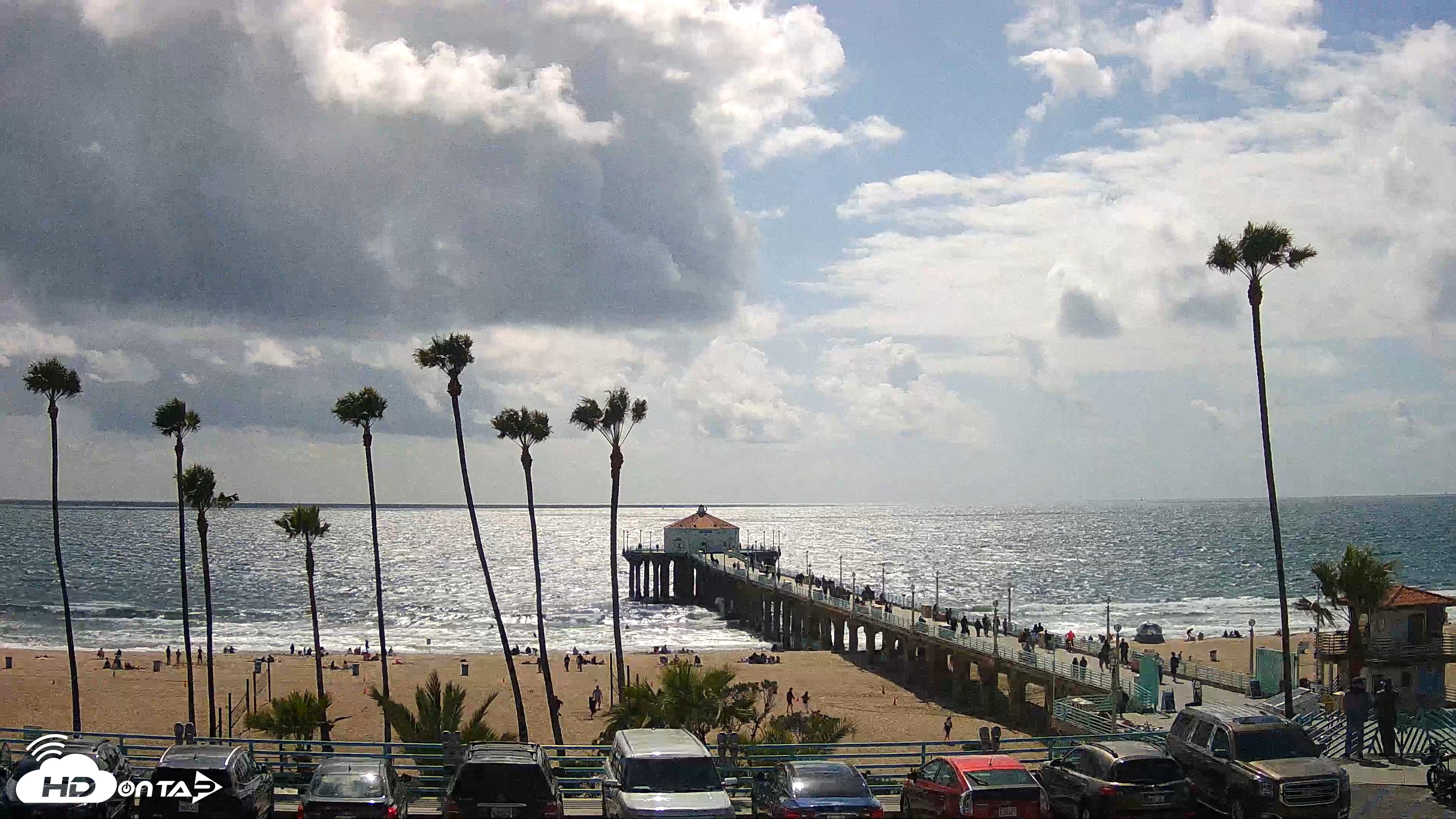 Snapshot of Manhattan Beach Pier Ultra HD Live Webcam taken Apr 26, 2026, 3:39pm PDT