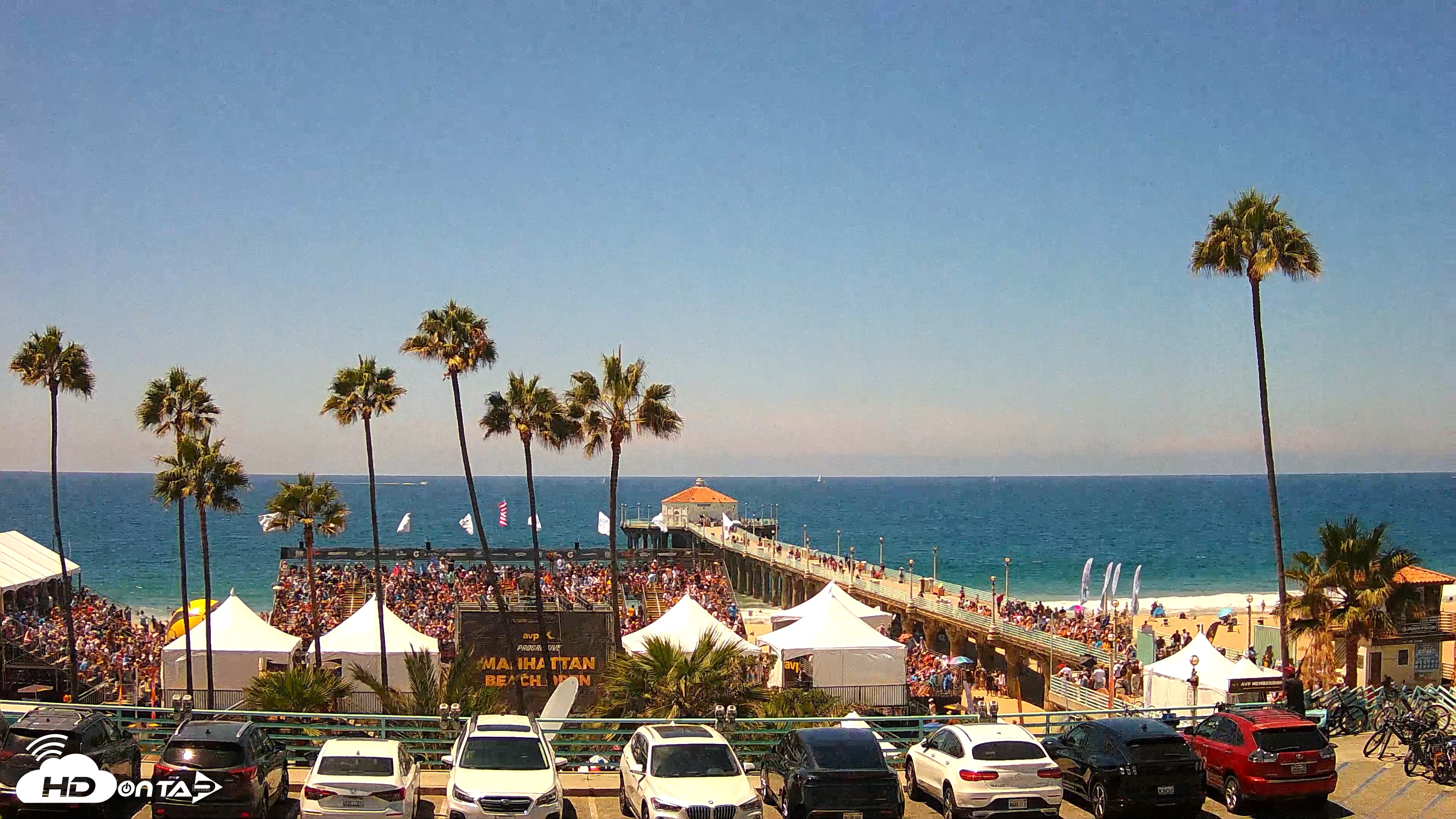 Snapshot of Manhattan Beach Pier Ultra HD Live Webcam taken Aug 16, 2026, 12:51pm PDT