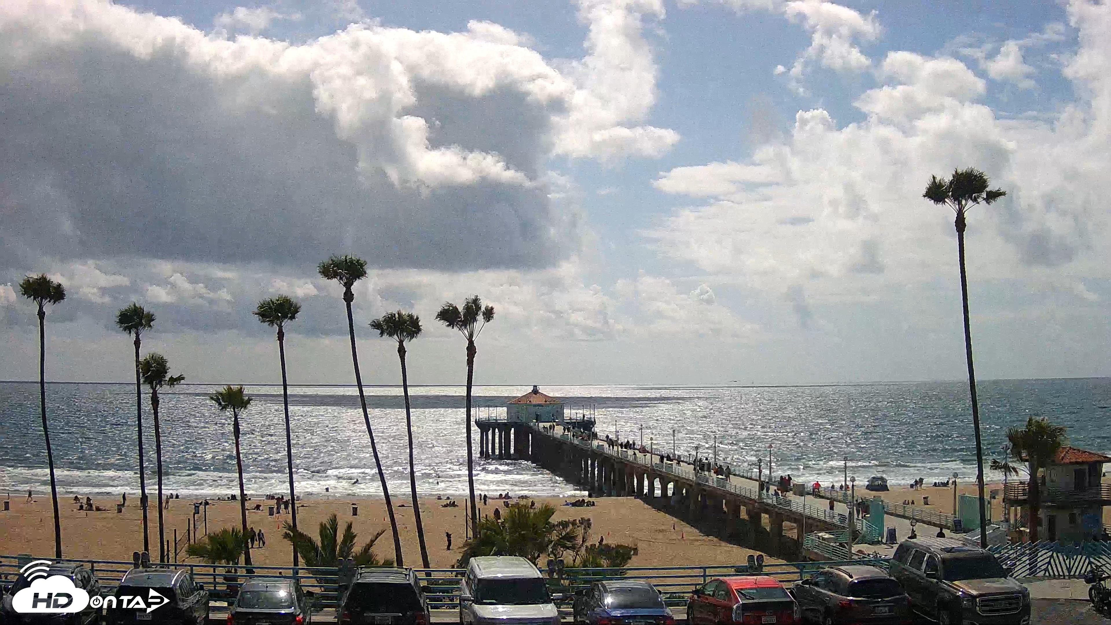 Snapshot of Manhattan Beach Pier Ultra HD Live Webcam taken Apr 26, 2026, 3:36pm PDT