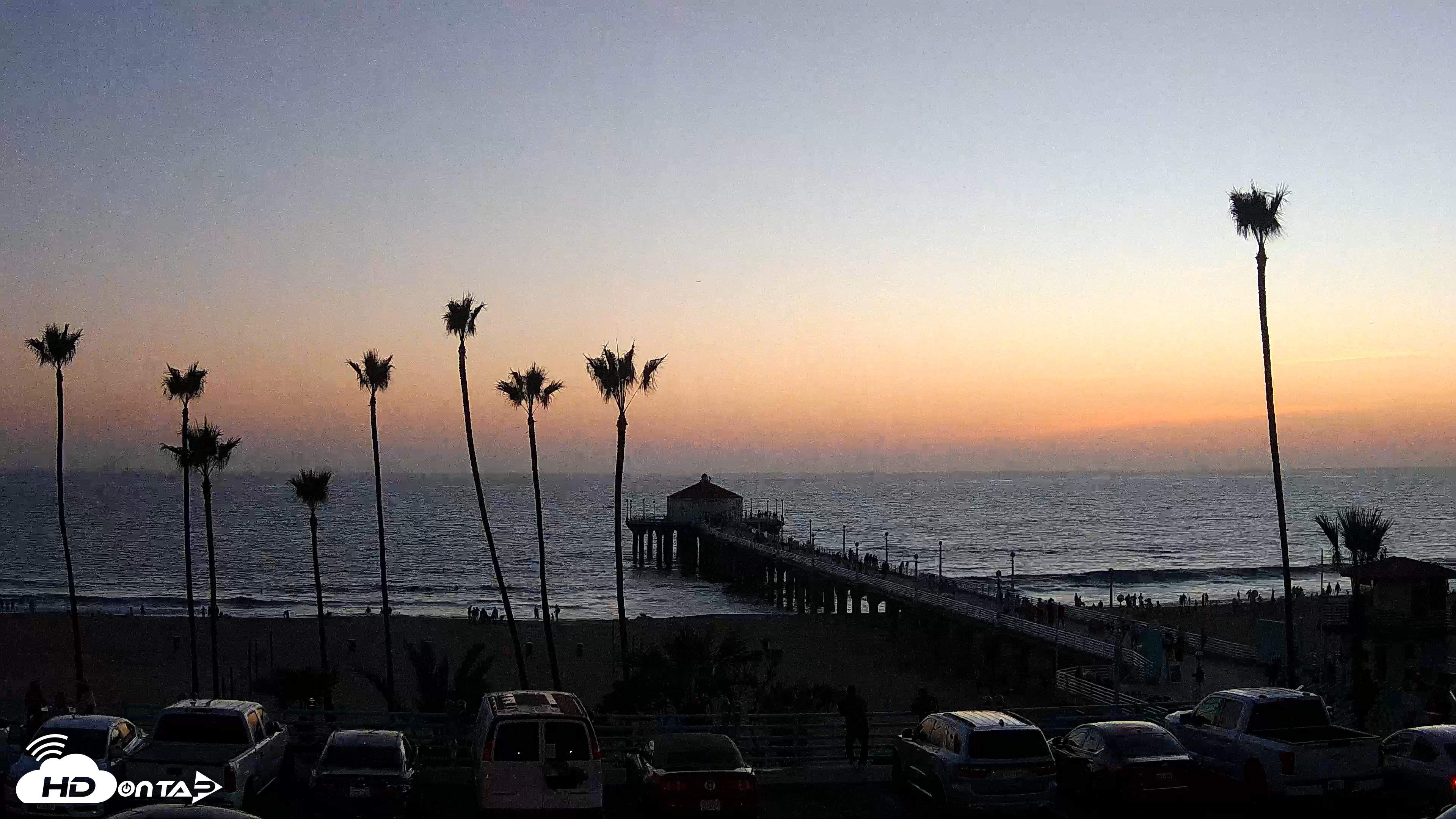 Snapshot of Manhattan Beach Pier Ultra HD Live Webcam taken Sep 11, 2026, 7:19pm PDT