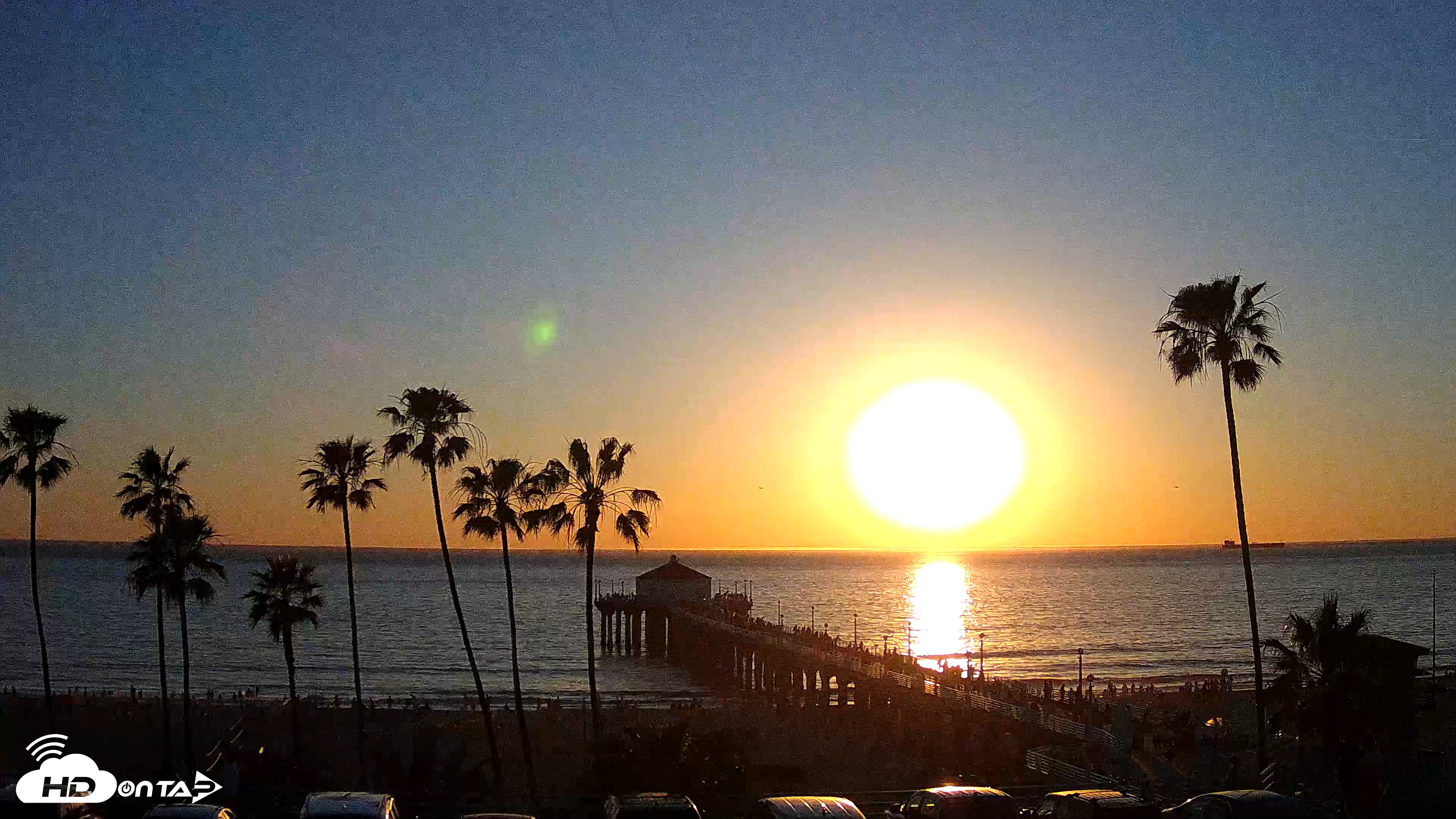 Snapshot of Manhattan Beach Pier Ultra HD Live Webcam taken Mar 8, 2026, 6:38pm PDT