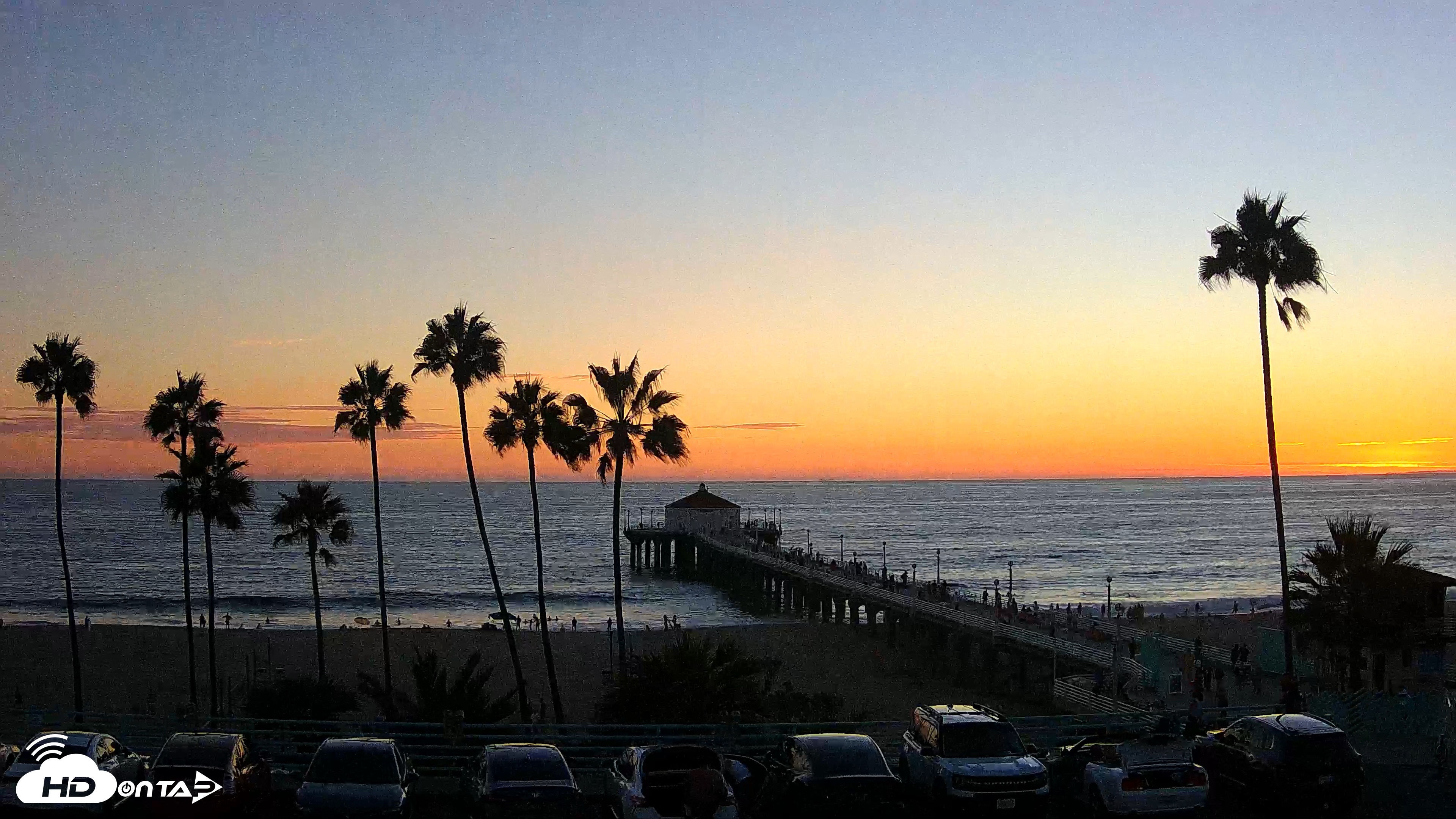 Snapshot of Manhattan Beach Pier Ultra HD Live Webcam taken Sep 9, 2026, 7:12pm PDT
