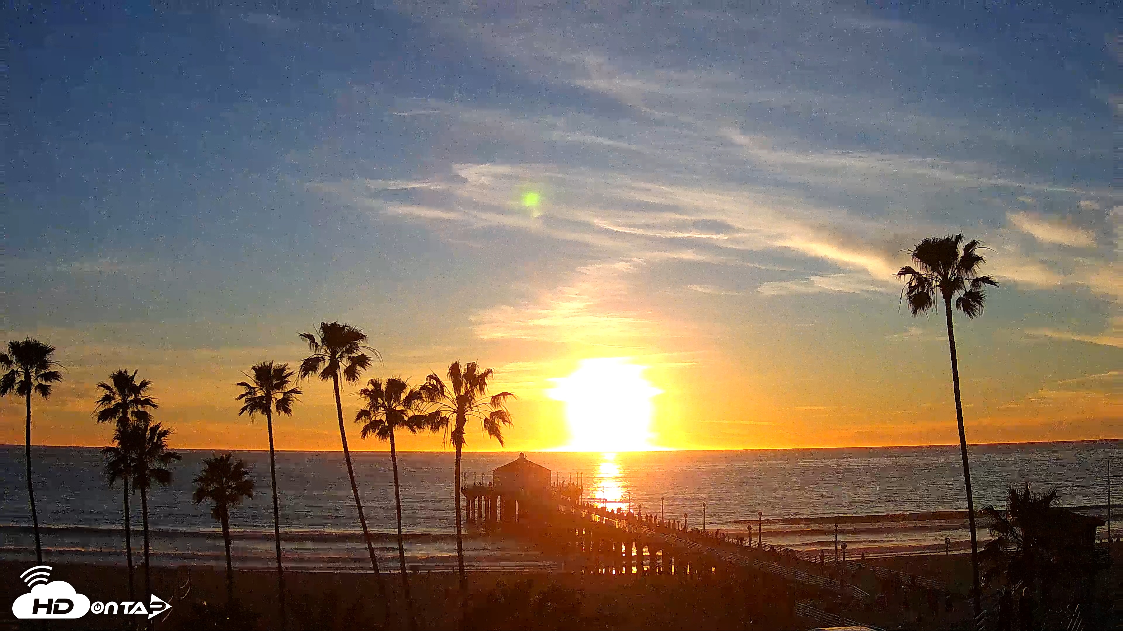 Snapshot of Manhattan Beach Pier Ultra HD Live Webcam taken Feb 23, 2026, 5:35pm PST