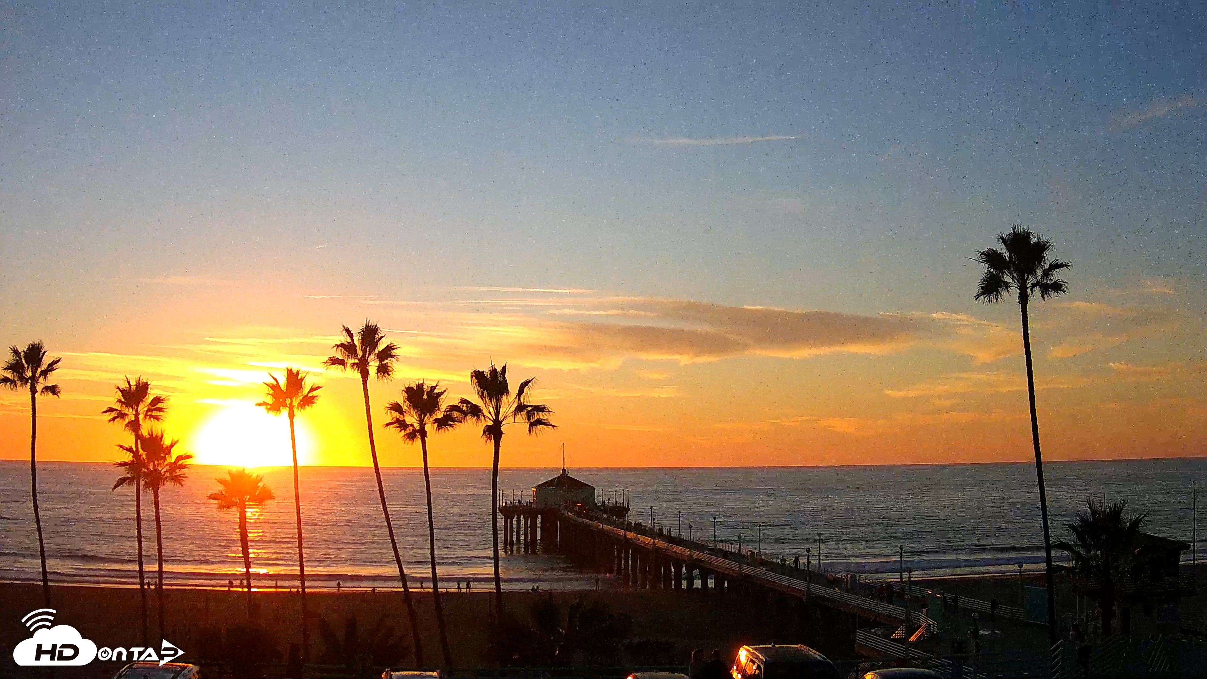 Snapshot of Manhattan Beach Pier Ultra HD Live Webcam taken Dec 15, 2025, 4:42pm PST