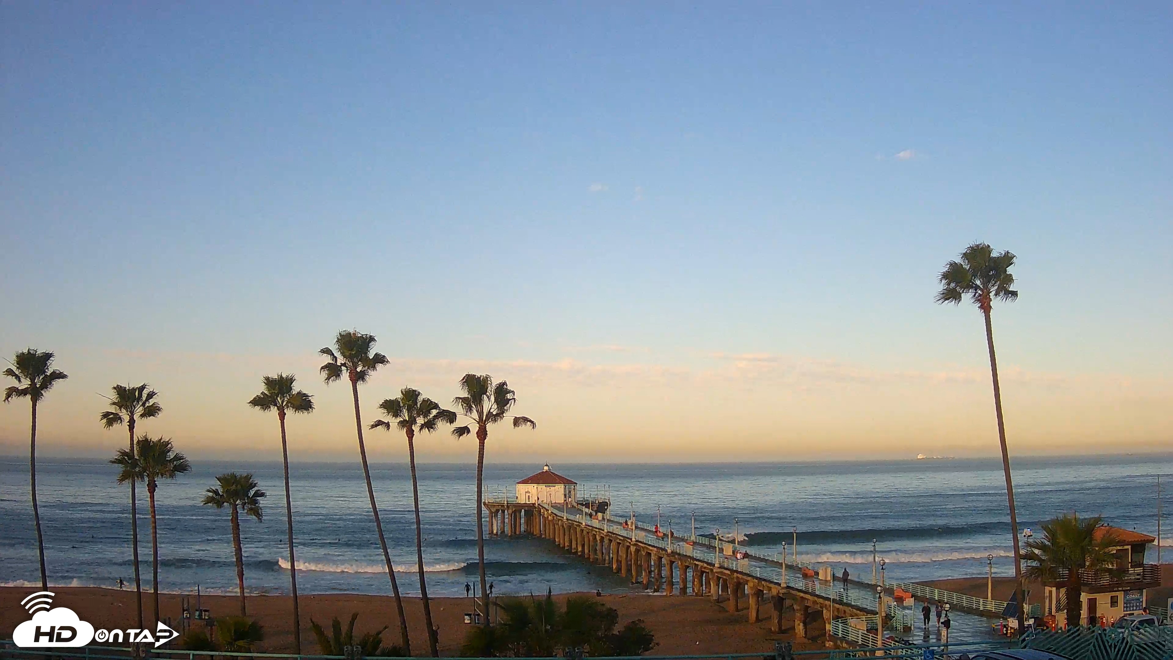 Snapshot of Manhattan Beach Pier Ultra HD Live Webcam taken Feb 28, 2025, 7:14am PST