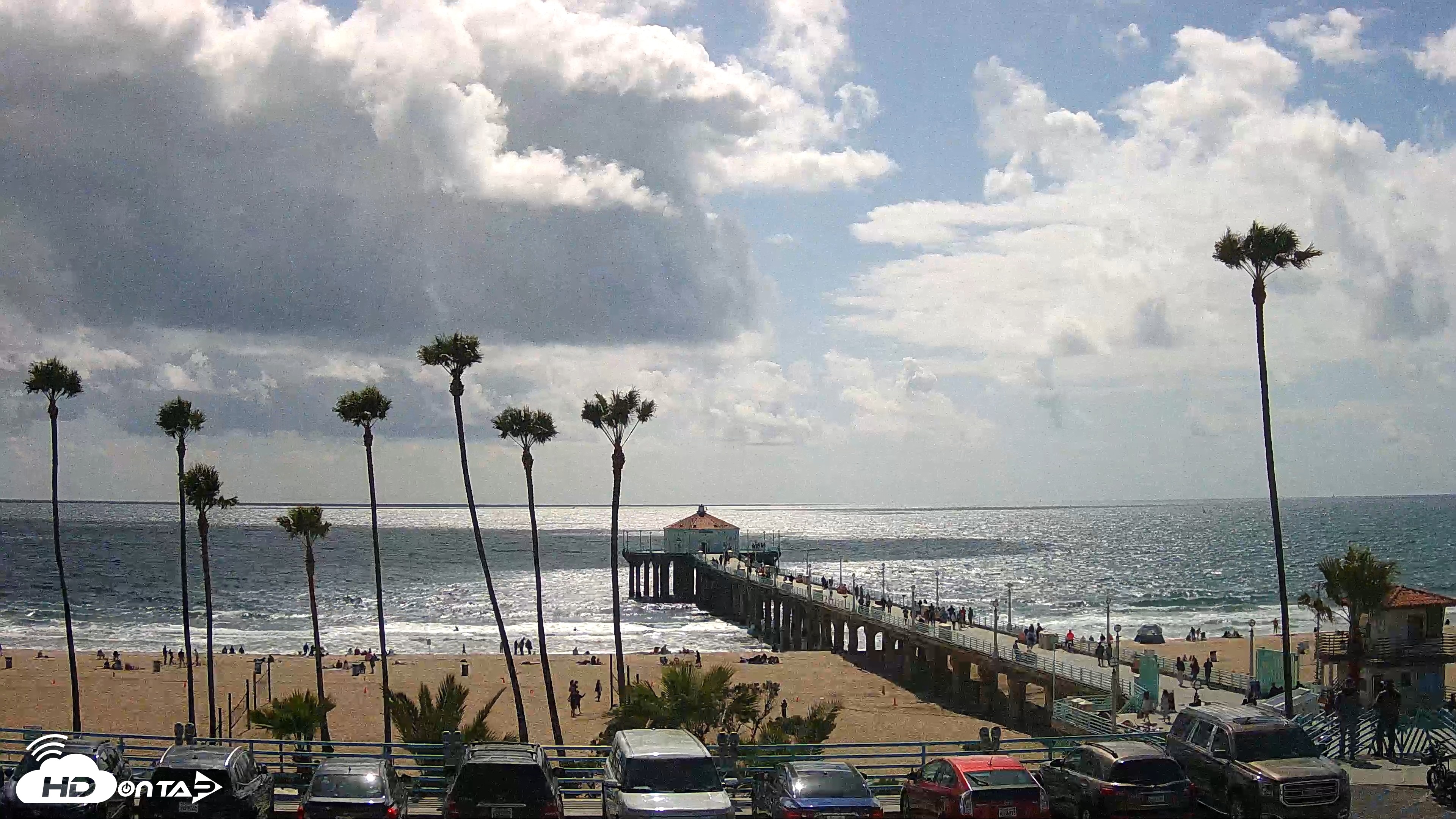 Snapshot of Manhattan Beach Pier Ultra HD Live Webcam taken Apr 26, 2026, 3:37pm PDT