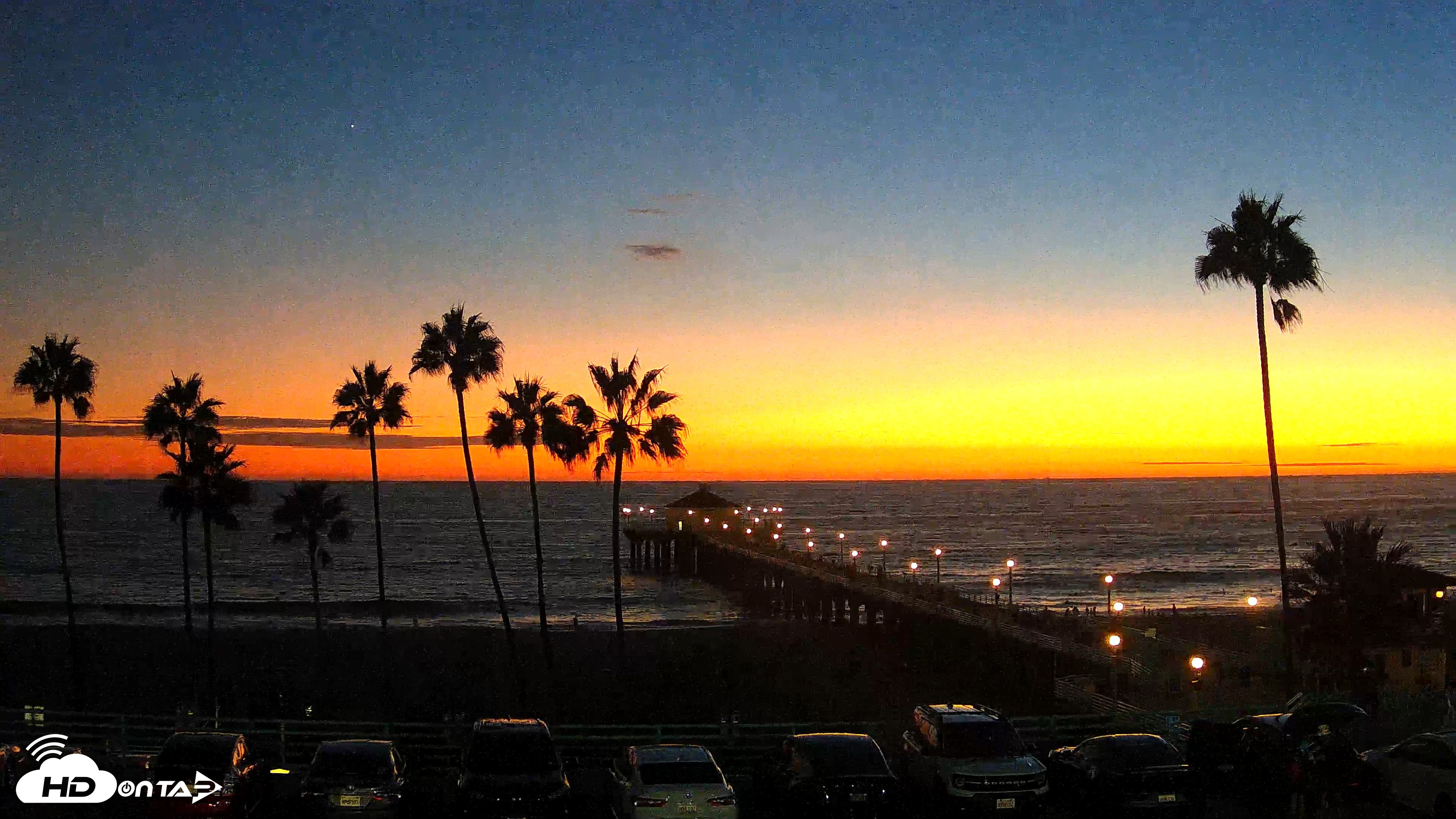 Snapshot of Manhattan Beach Pier Ultra HD Live Webcam taken Sep 9, 2026, 7:38pm PDT
