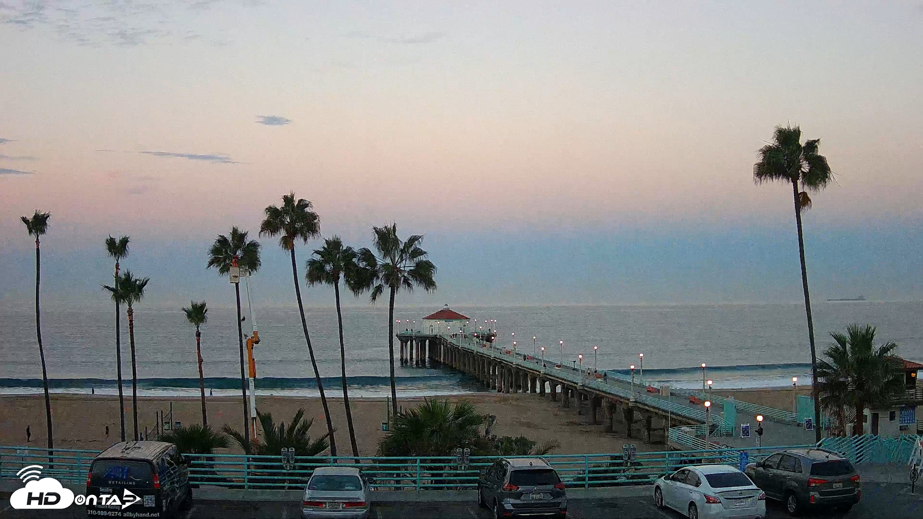 Snapshot of Manhattan Beach Pier Ultra HD Live Webcam taken Sep 10, 2026, 6:31am PDT