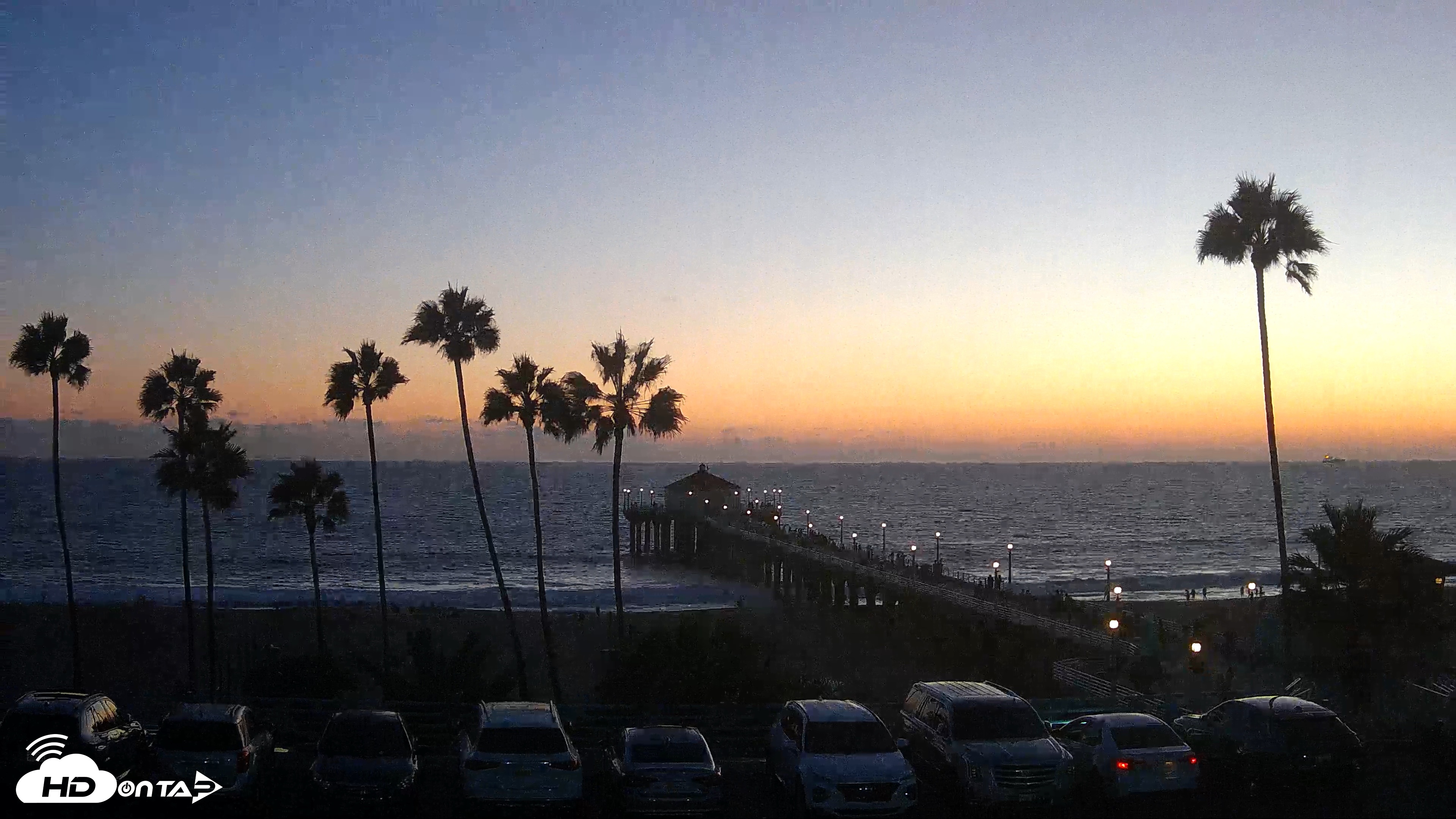 Snapshot of Manhattan Beach Pier Ultra HD Live Webcam taken Sep 4, 2026, 7:33pm PDT