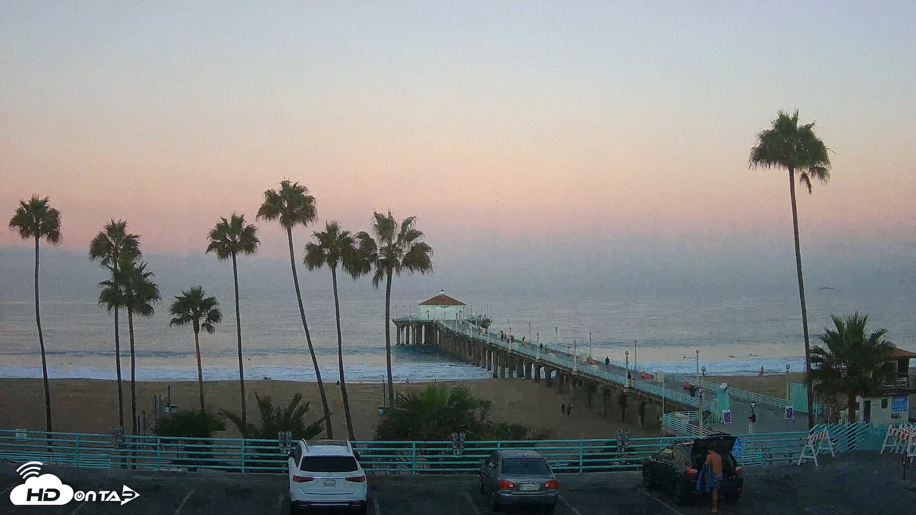 Snapshot of Manhattan Beach Pier Ultra HD Live Webcam taken Sep 5, 2026, 6:31am PDT