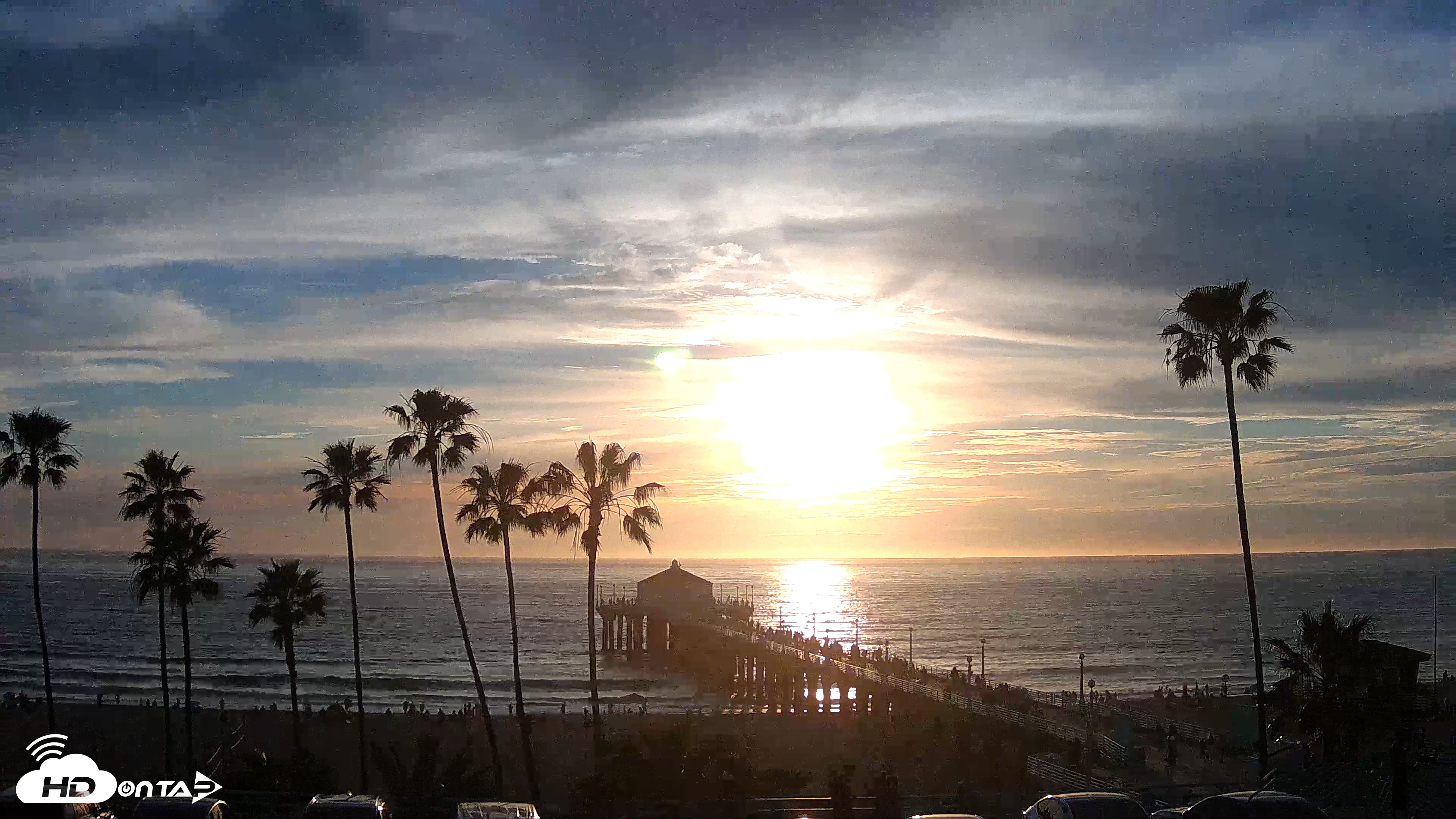 Snapshot of Manhattan Beach Pier Ultra HD Live Webcam taken Mar 1, 2026, 5:26pm PST