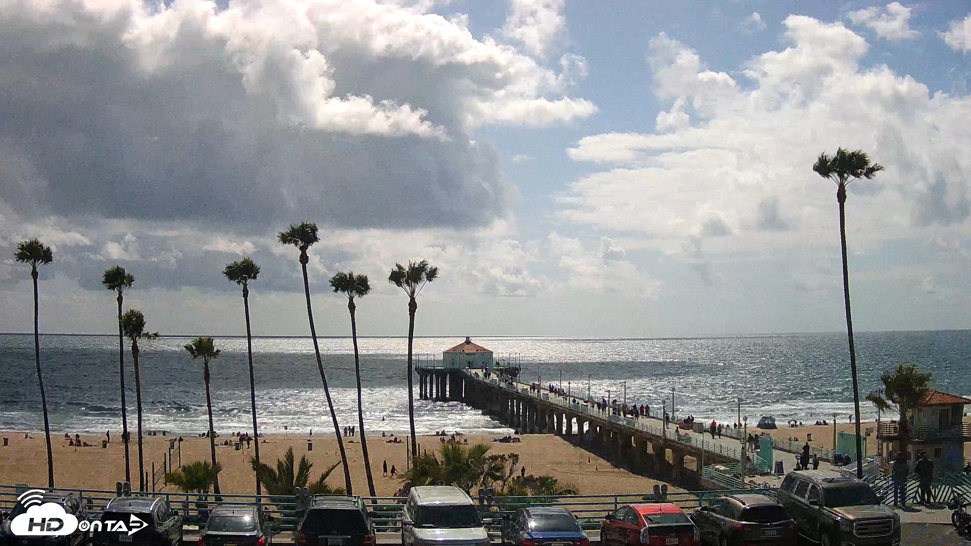 Snapshot of Manhattan Beach Pier Ultra HD Live Webcam taken Apr 26, 2026, 3:37pm PDT