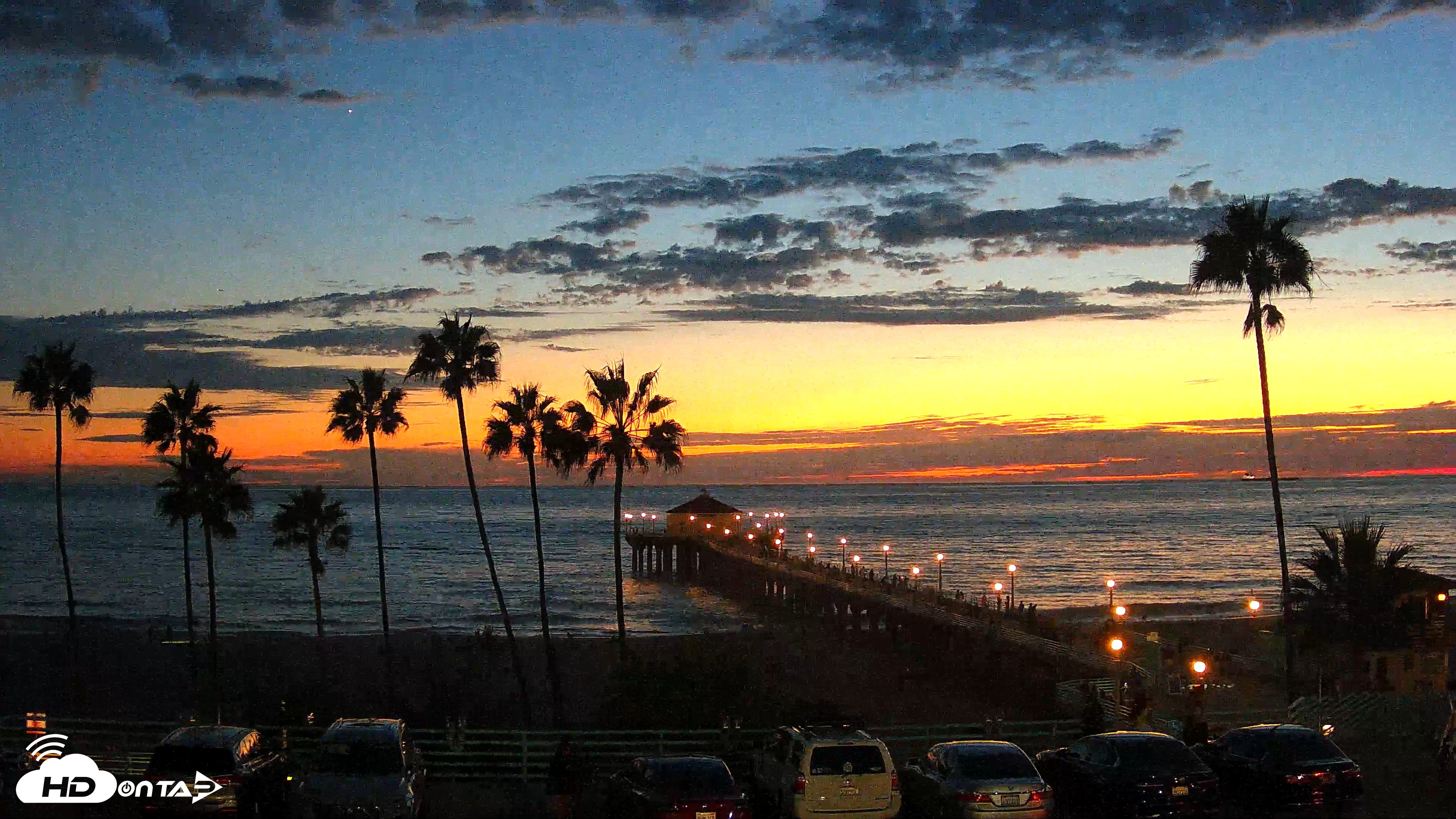 Snapshot of Manhattan Beach Pier Ultra HD Live Webcam taken Sep 8, 2026, 7:37pm PDT
