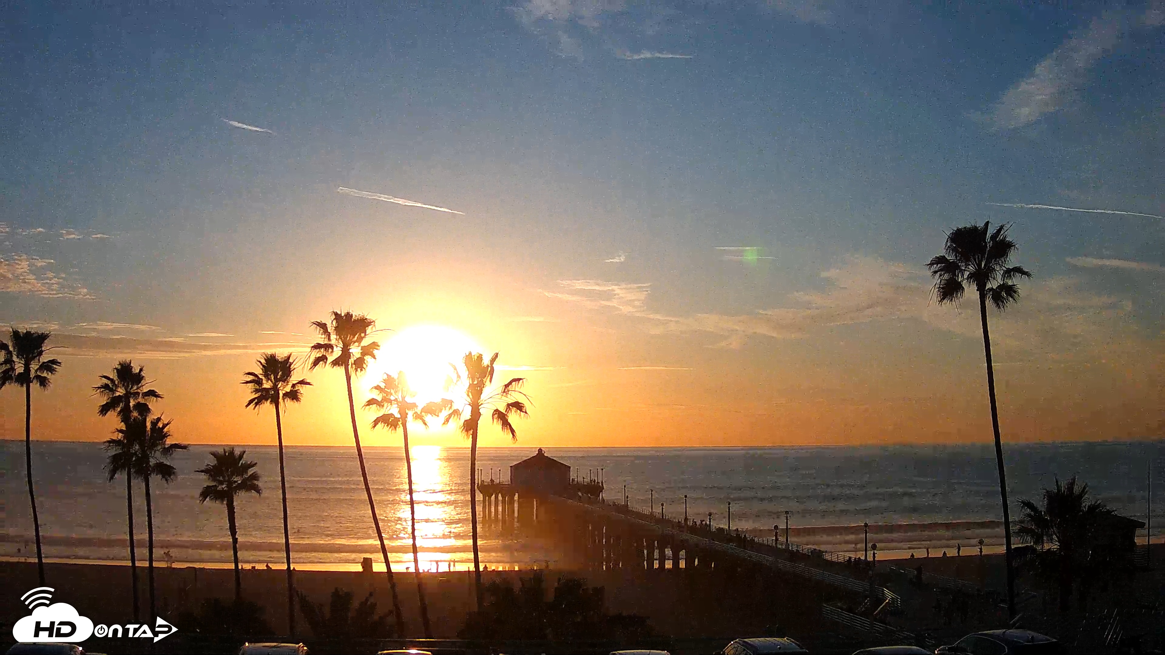 Snapshot of Manhattan Beach Pier Ultra HD Live Webcam taken Feb 5, 2026, 5:11pm PST