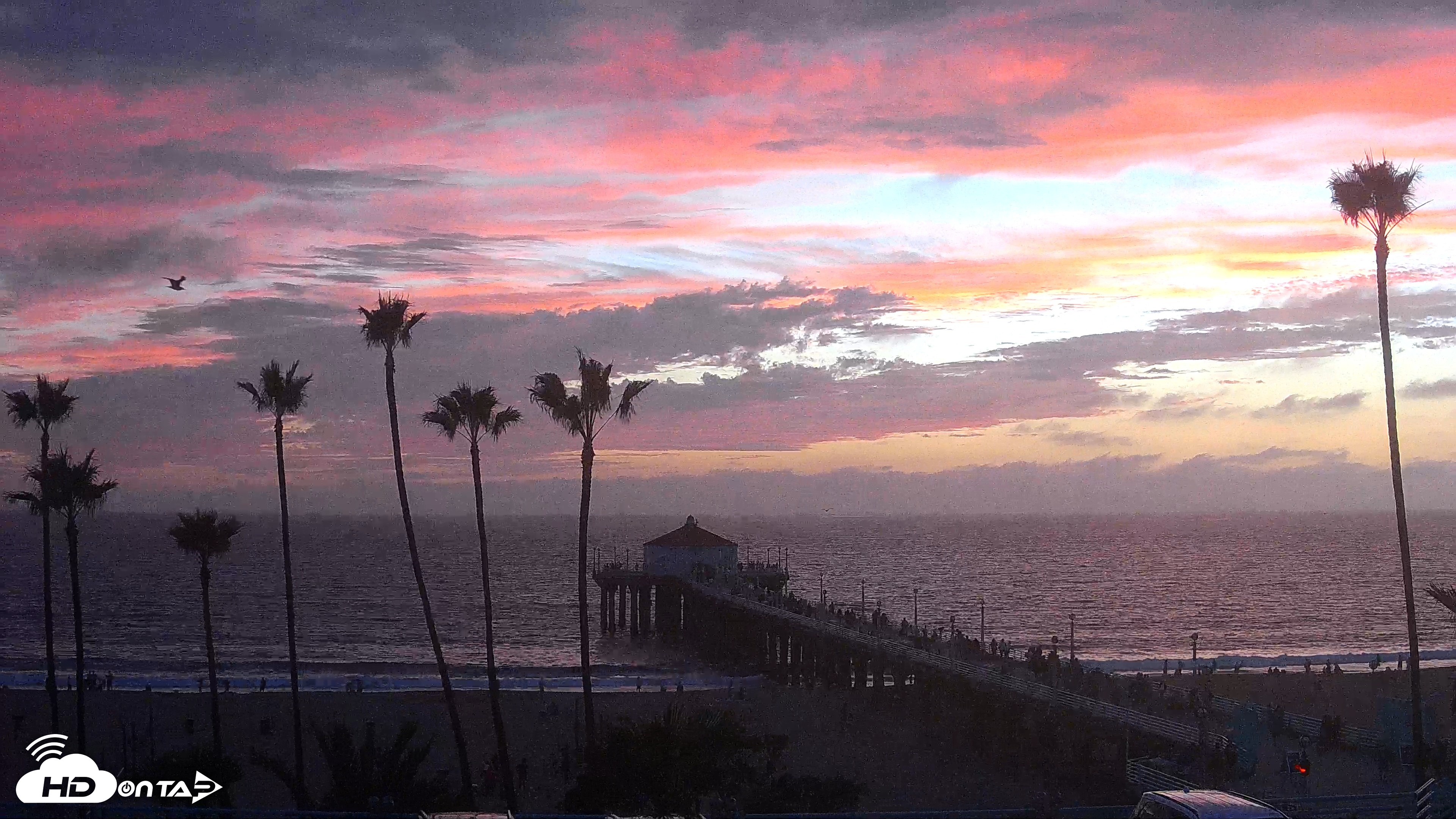 Snapshot of Manhattan Beach Pier Ultra HD Live Webcam taken Sep 27, 2026, 6:55pm PDT